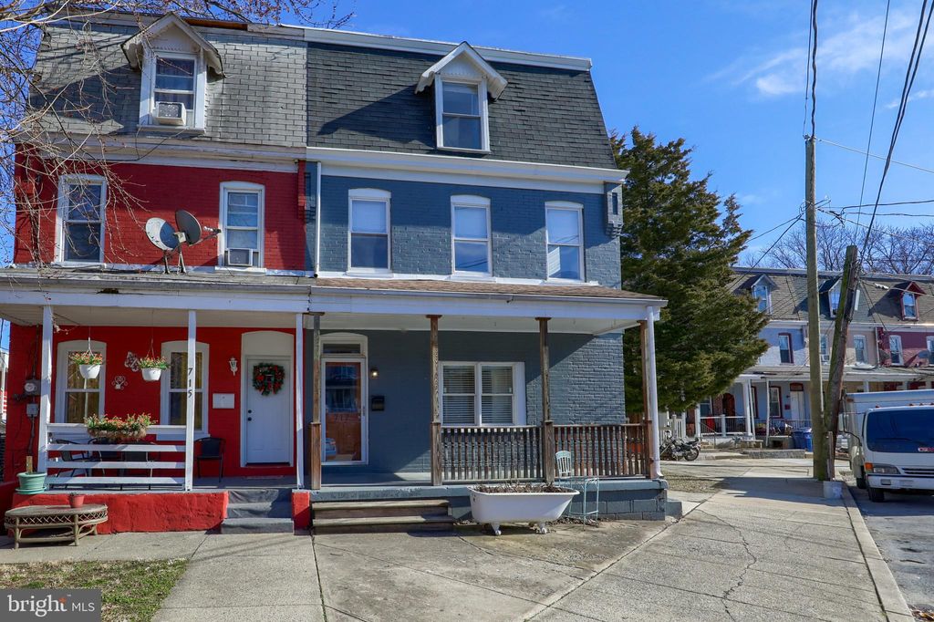 Photo of 717 S LIME ST, LANCASTER, PA 17602 (MLS # PALA2029860)