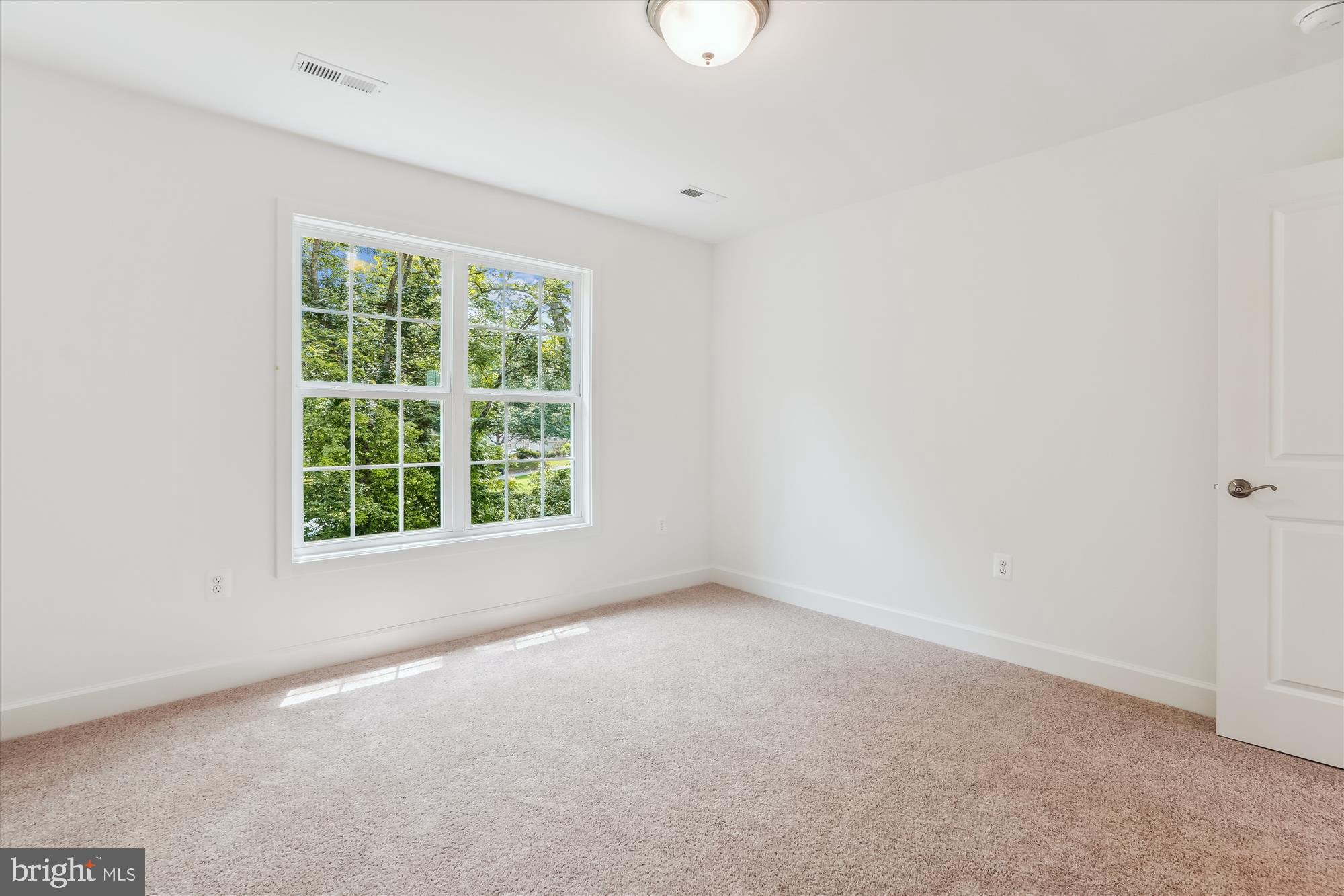 RILLHURST - Residential