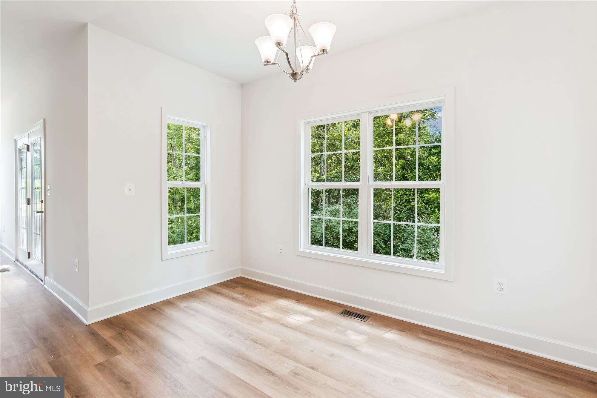 RILLHURST - Residential