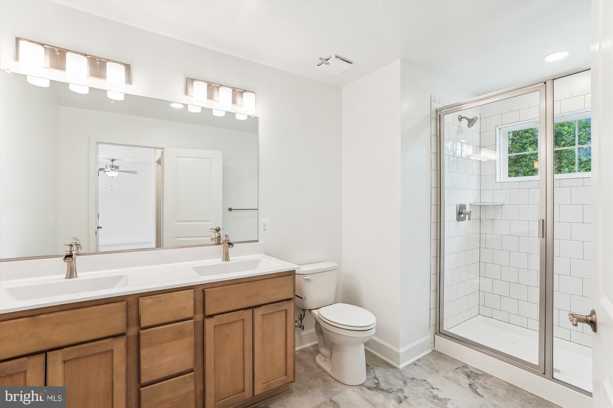 RILLHURST - Residential