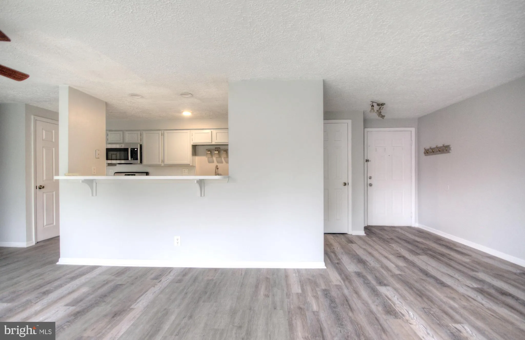 Sicklerville, New Jersey 08081, United States, 2 Bedrooms Bedrooms, ,2 BathroomsBathrooms,Residential,Pending,114325