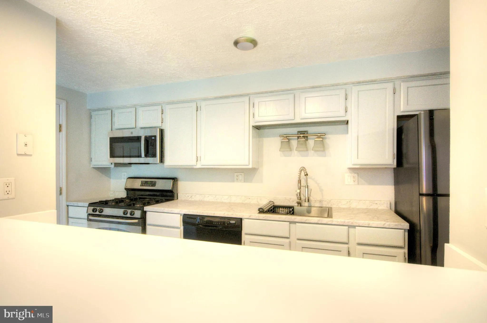 Sicklerville, New Jersey 08081, United States, 2 Bedrooms Bedrooms, ,2 BathroomsBathrooms,Residential,Pending,114325