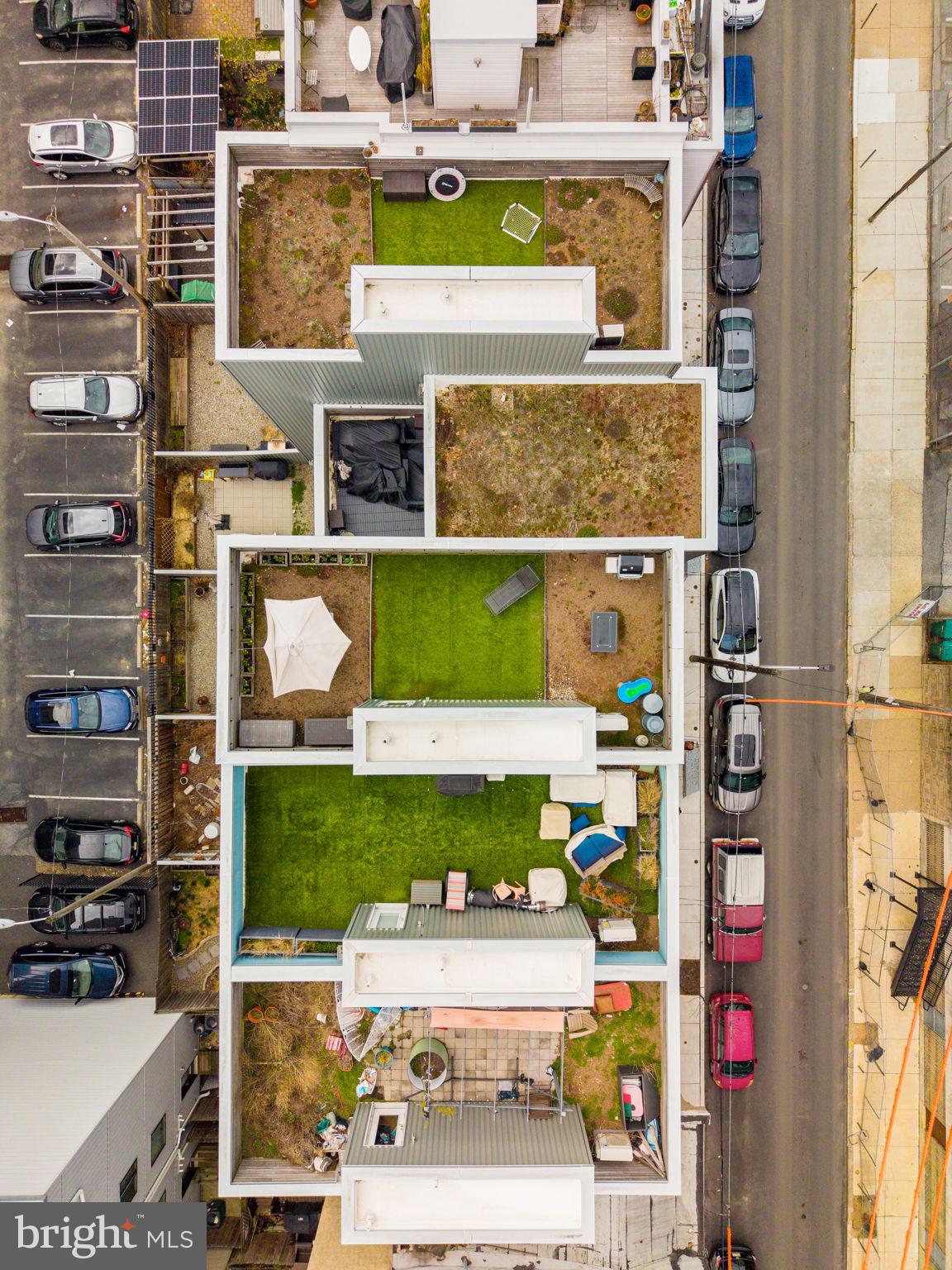 FAIRMOUNT - Residential