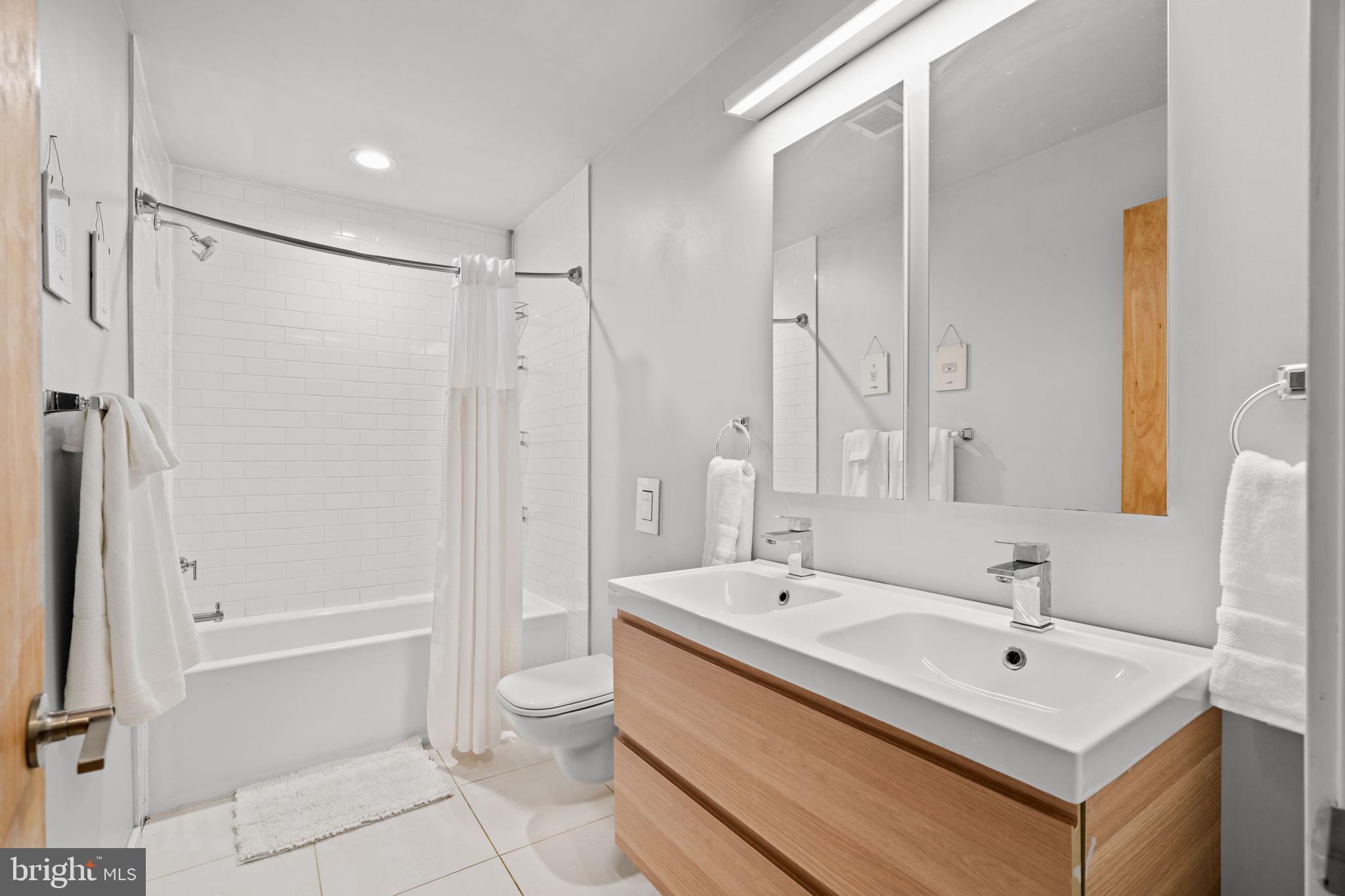 FAIRMOUNT - Residential