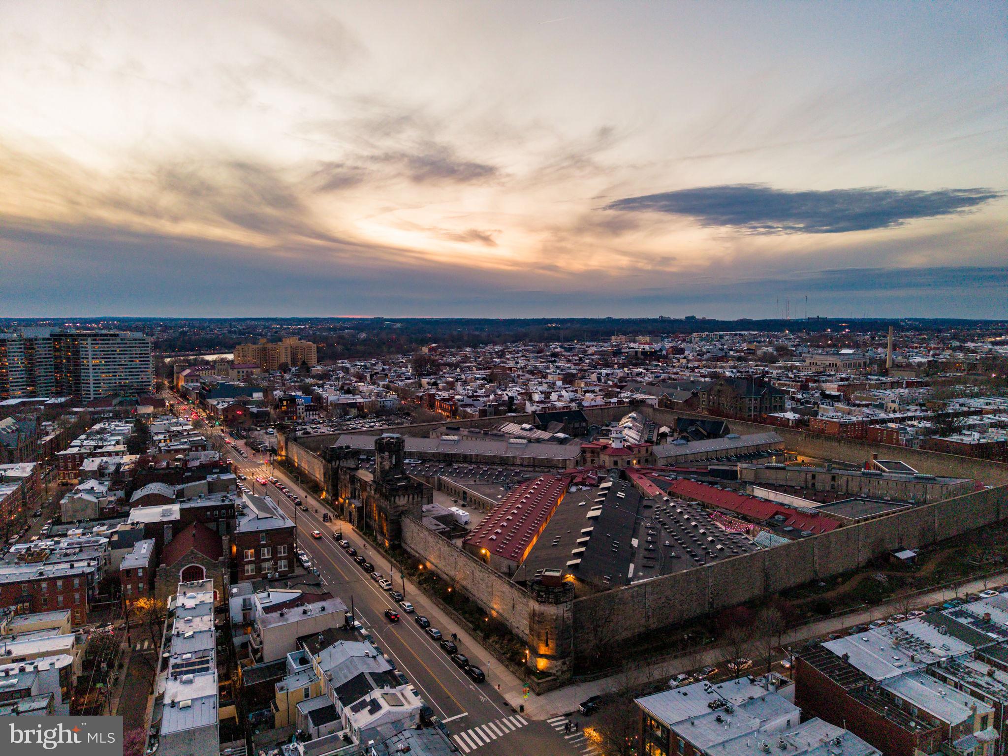 FAIRMOUNT - Residential