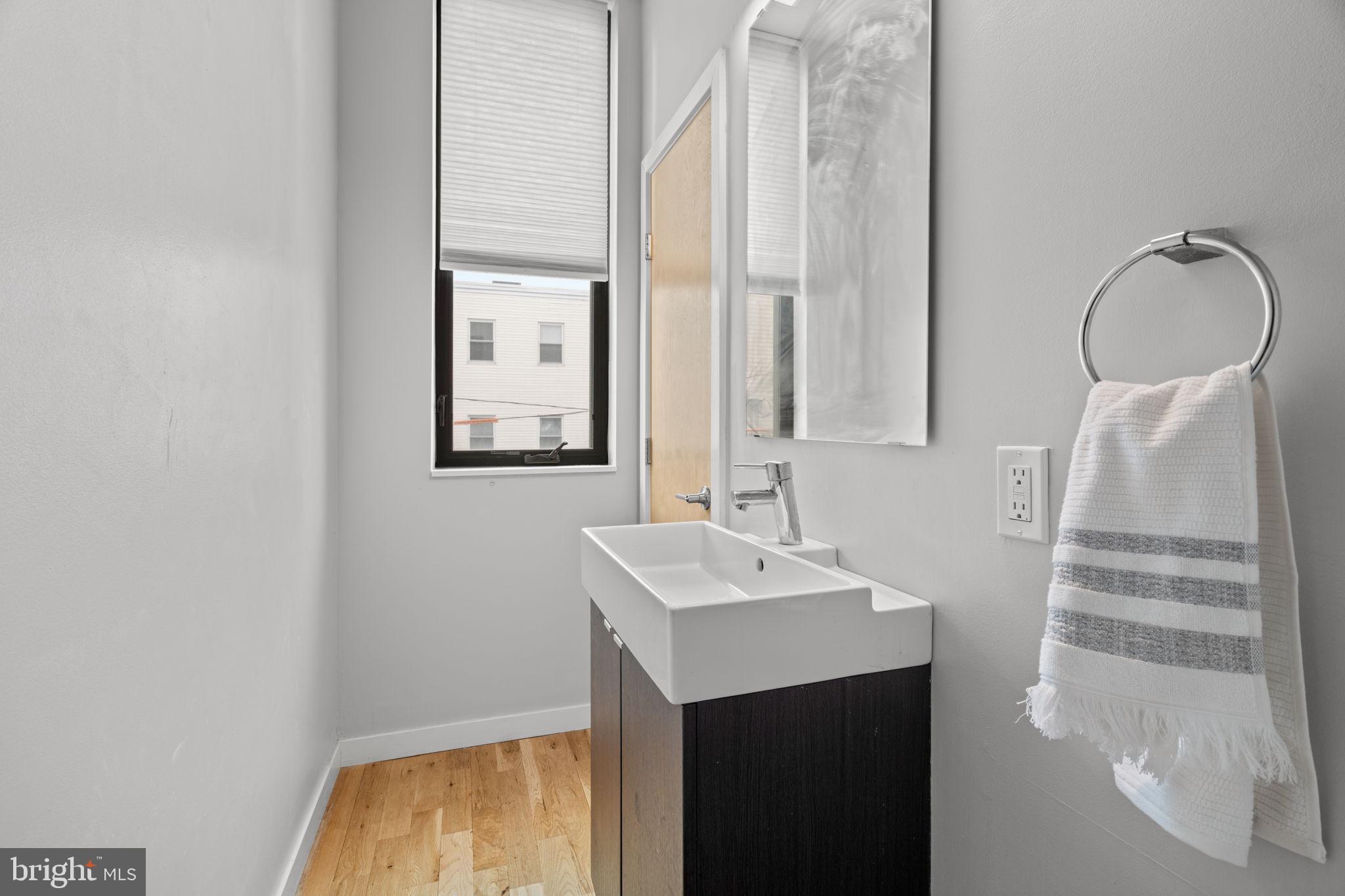 FAIRMOUNT - Residential