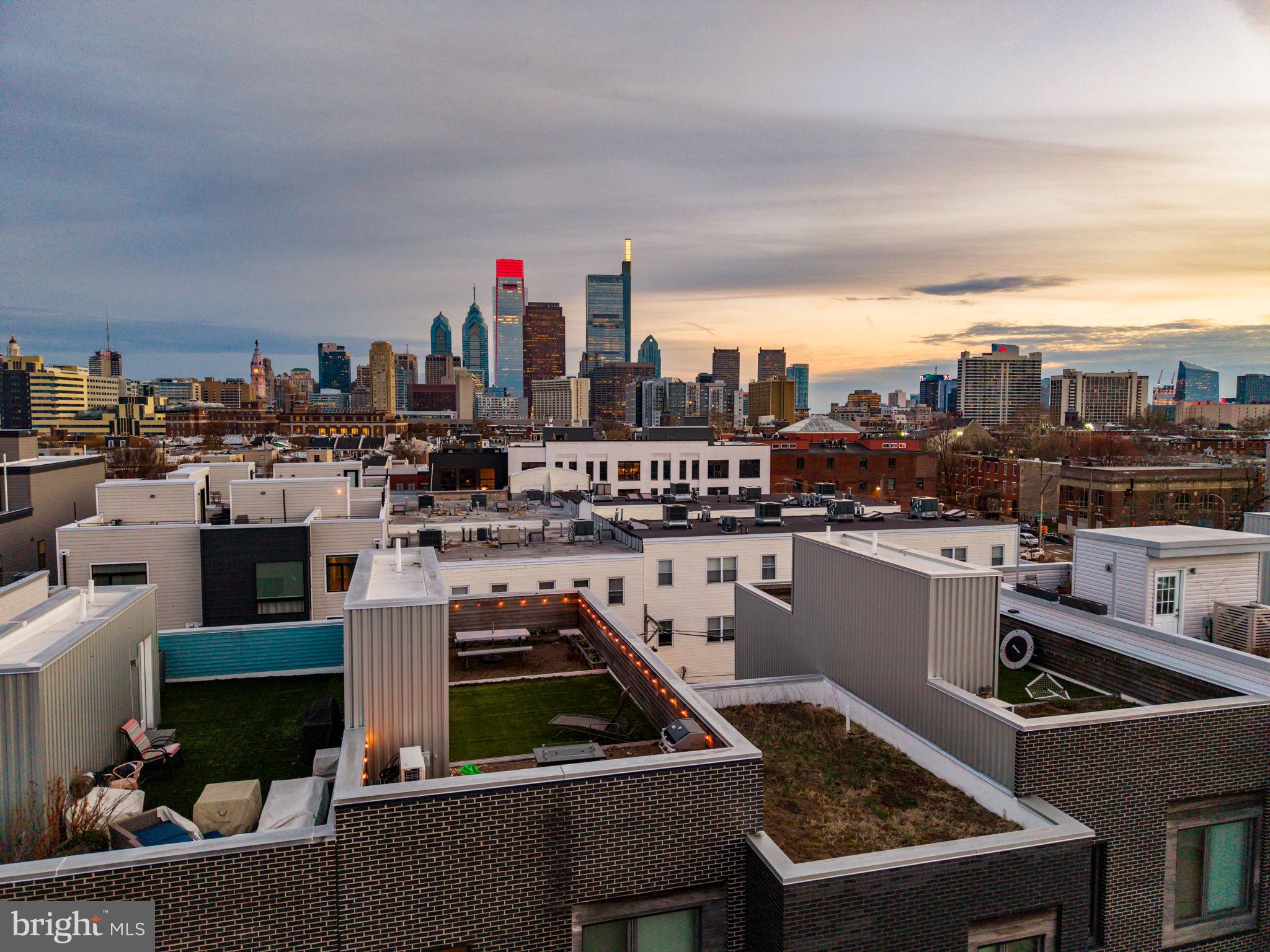 FAIRMOUNT - Residential