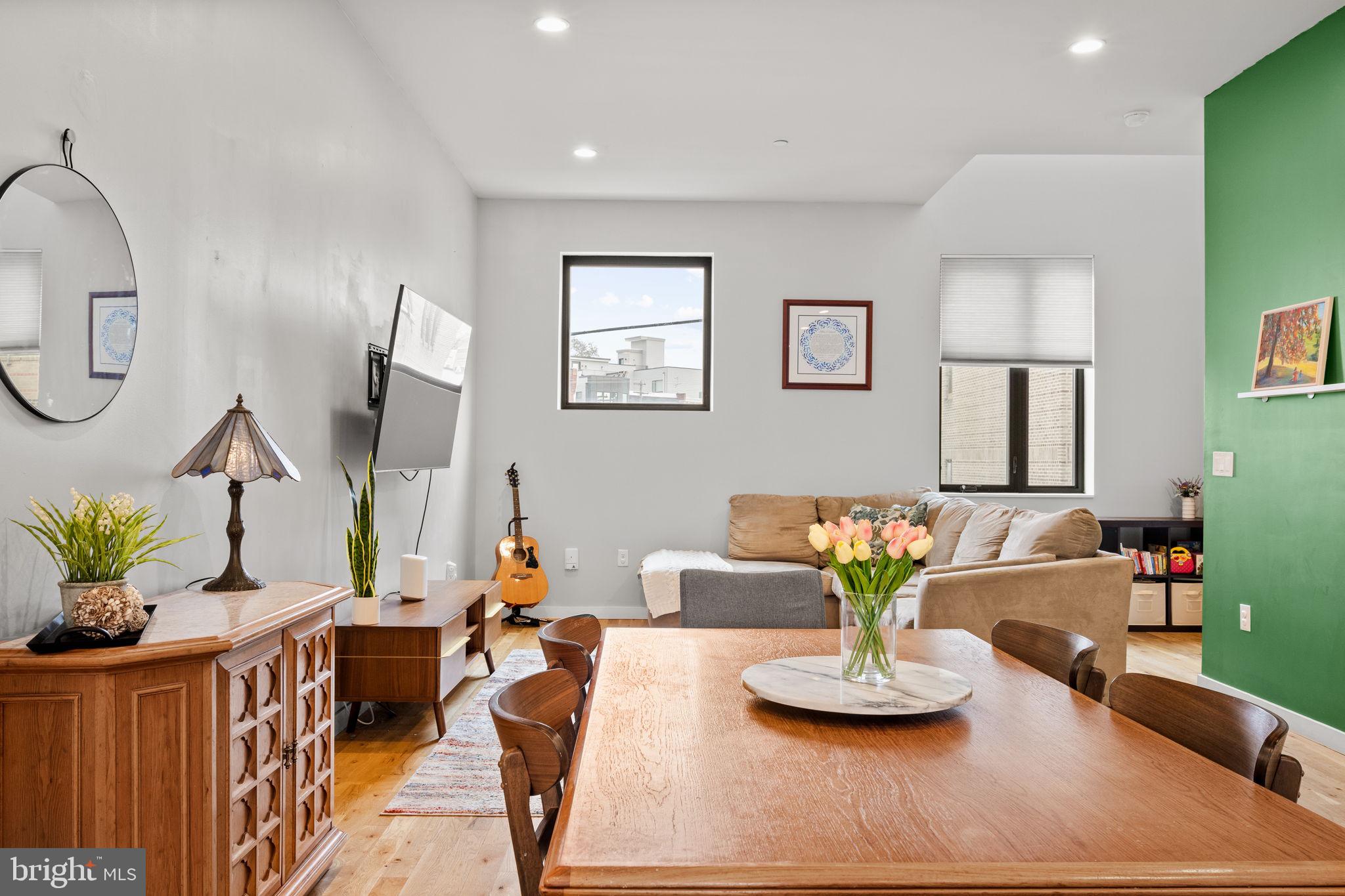 FAIRMOUNT - Residential