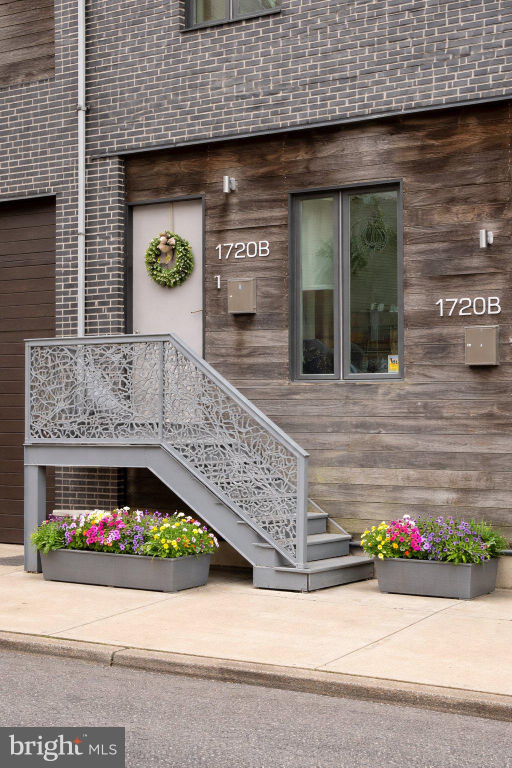 FAIRMOUNT - Residential