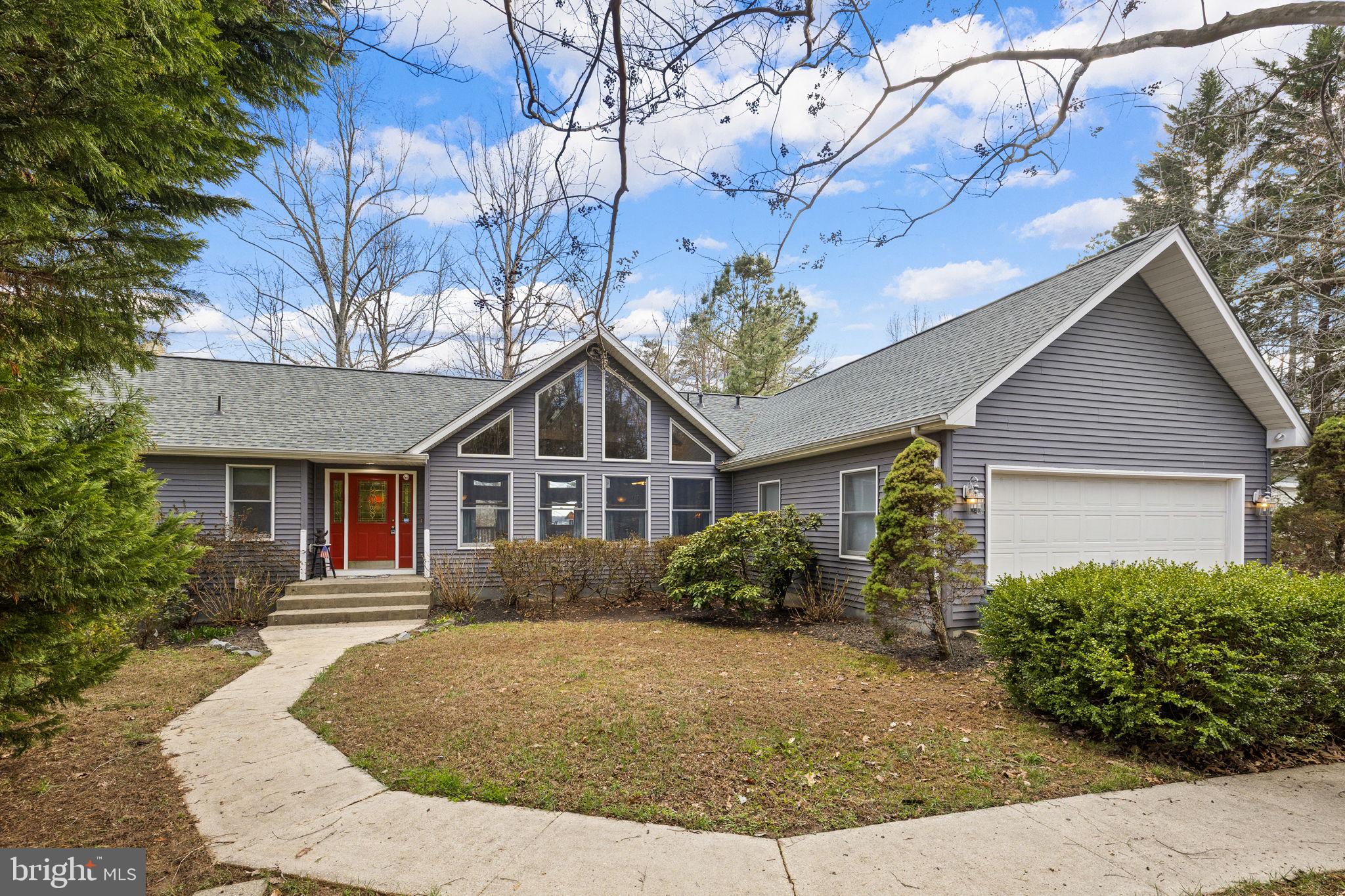 WATERSIDE - Residential