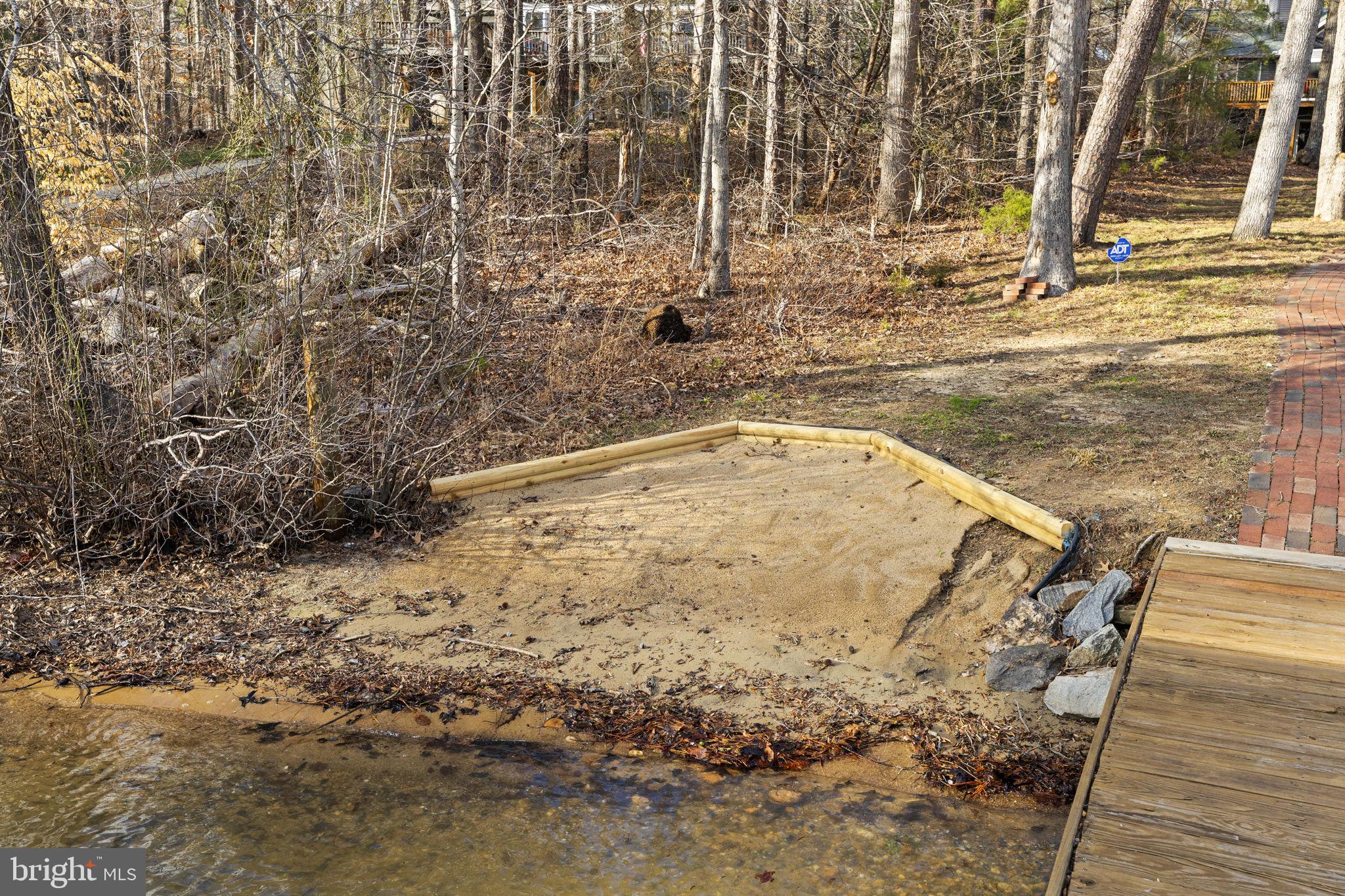 WATERSIDE - Residential