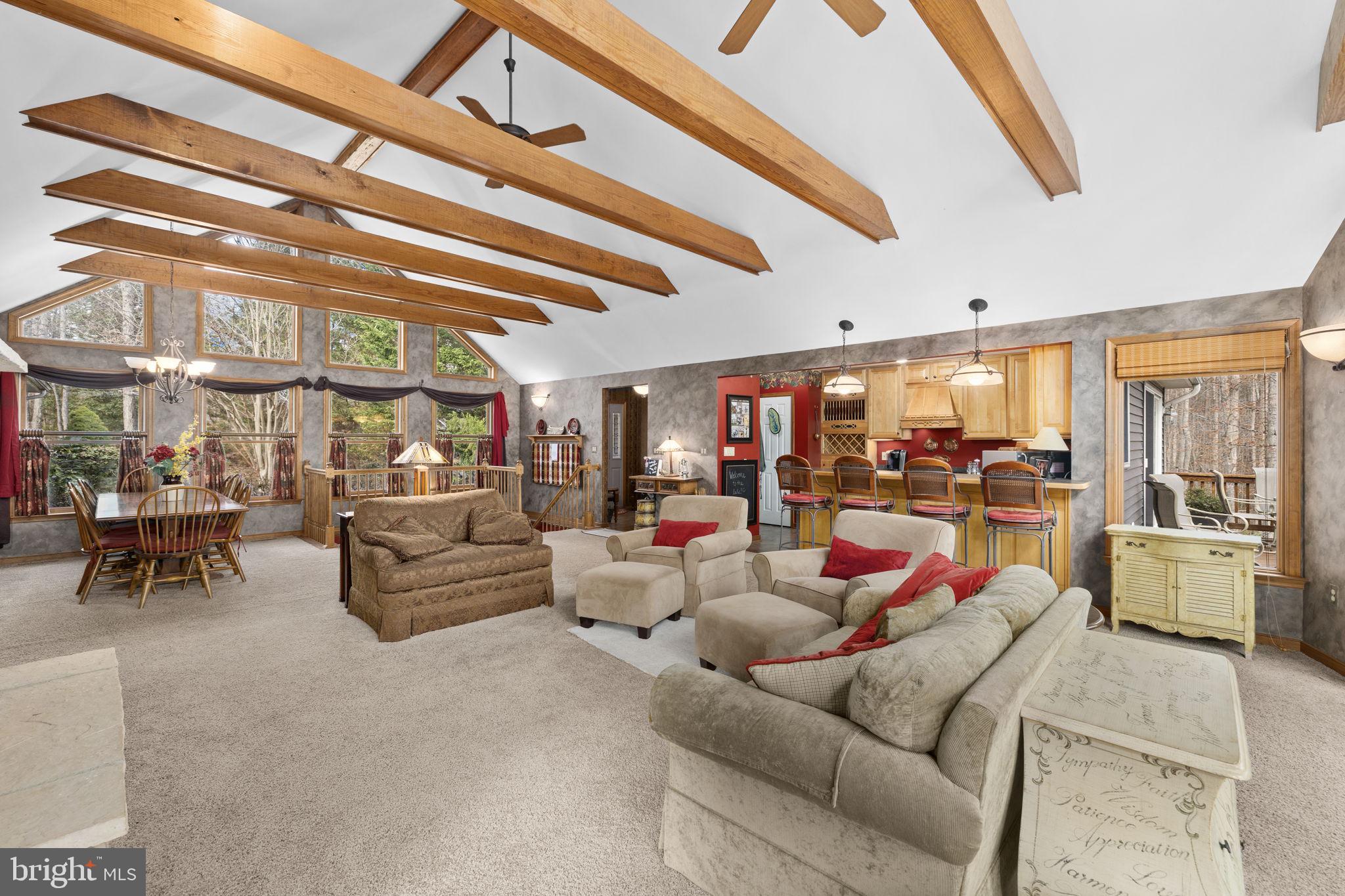 WATERSIDE - Residential