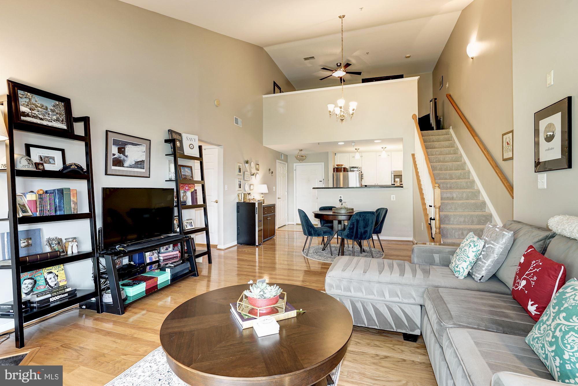 CAMERON STATION - Residential