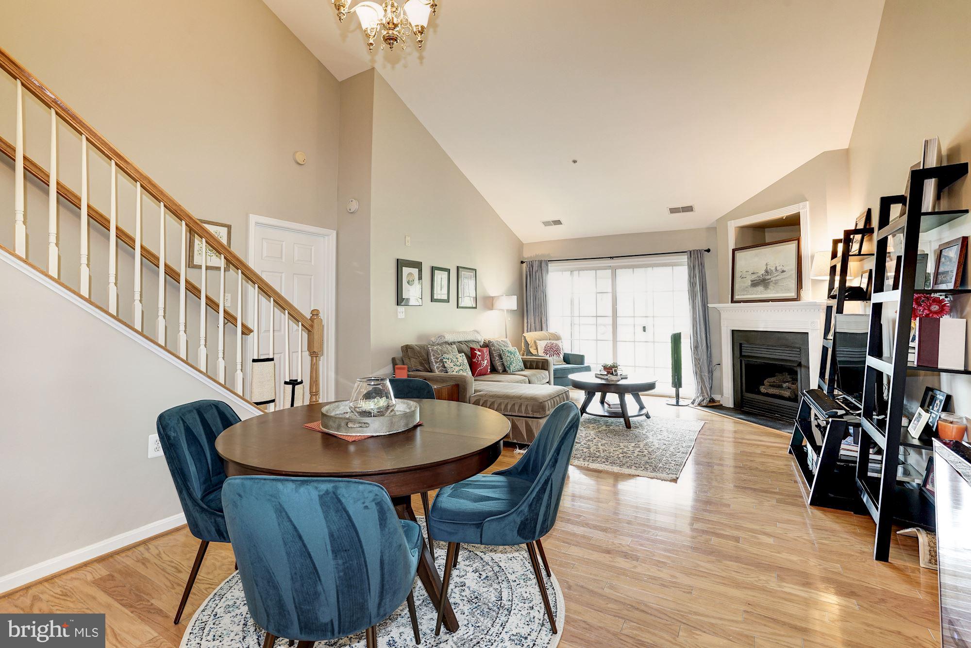 CAMERON STATION - Residential