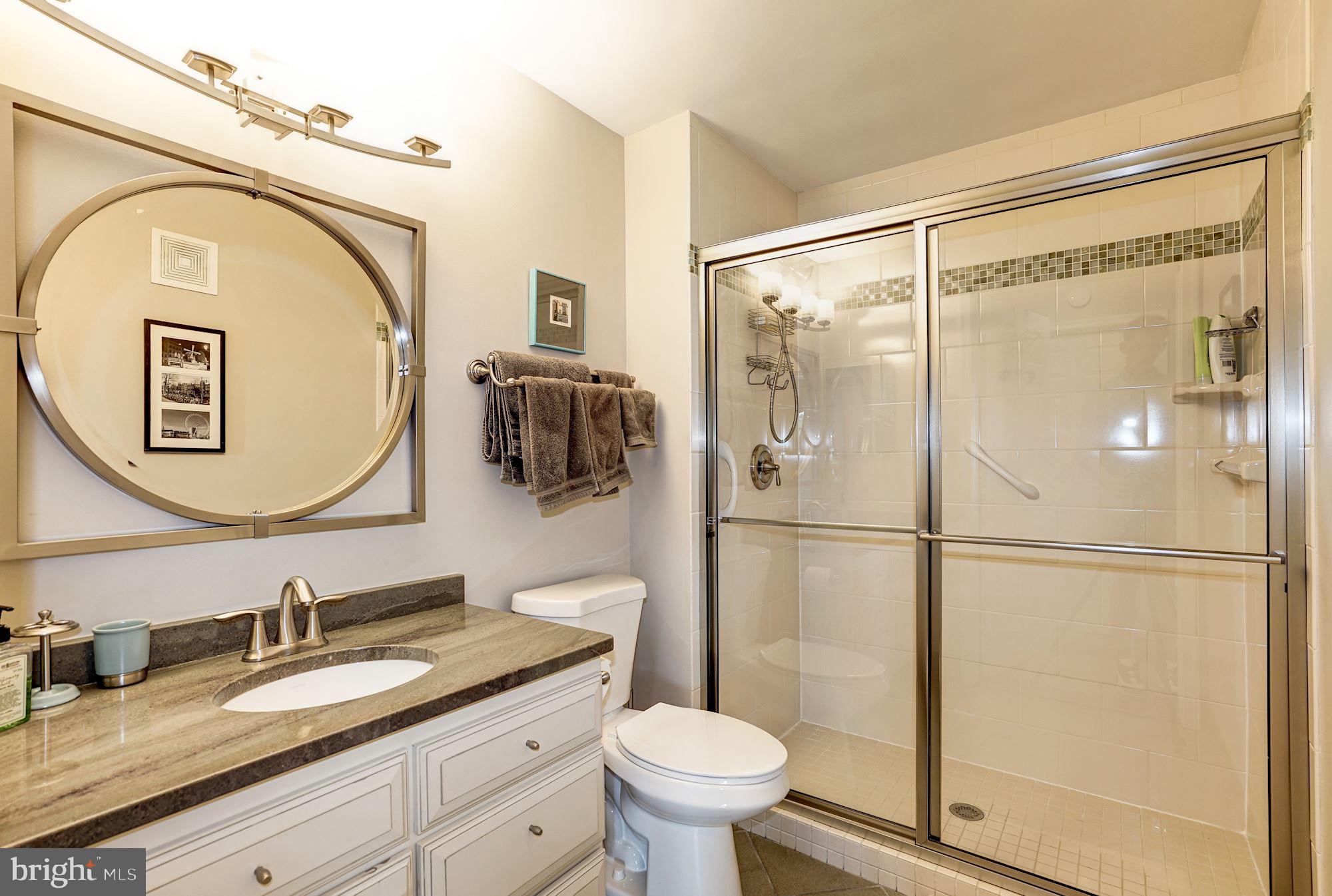 CAMERON STATION - Residential