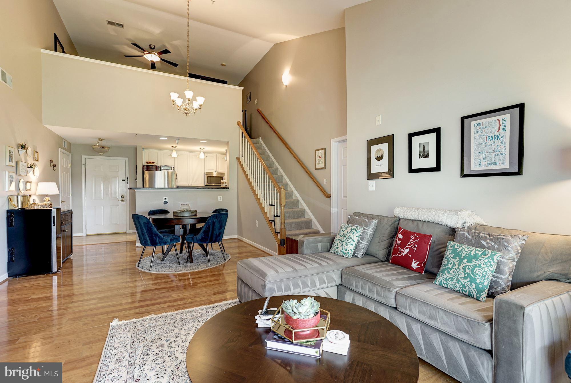 CAMERON STATION - Residential