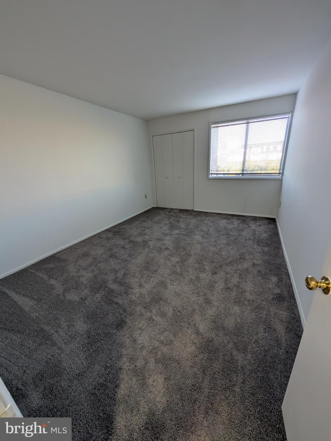 HOLLY HILL CONDOMINIUMS - Residential Lease