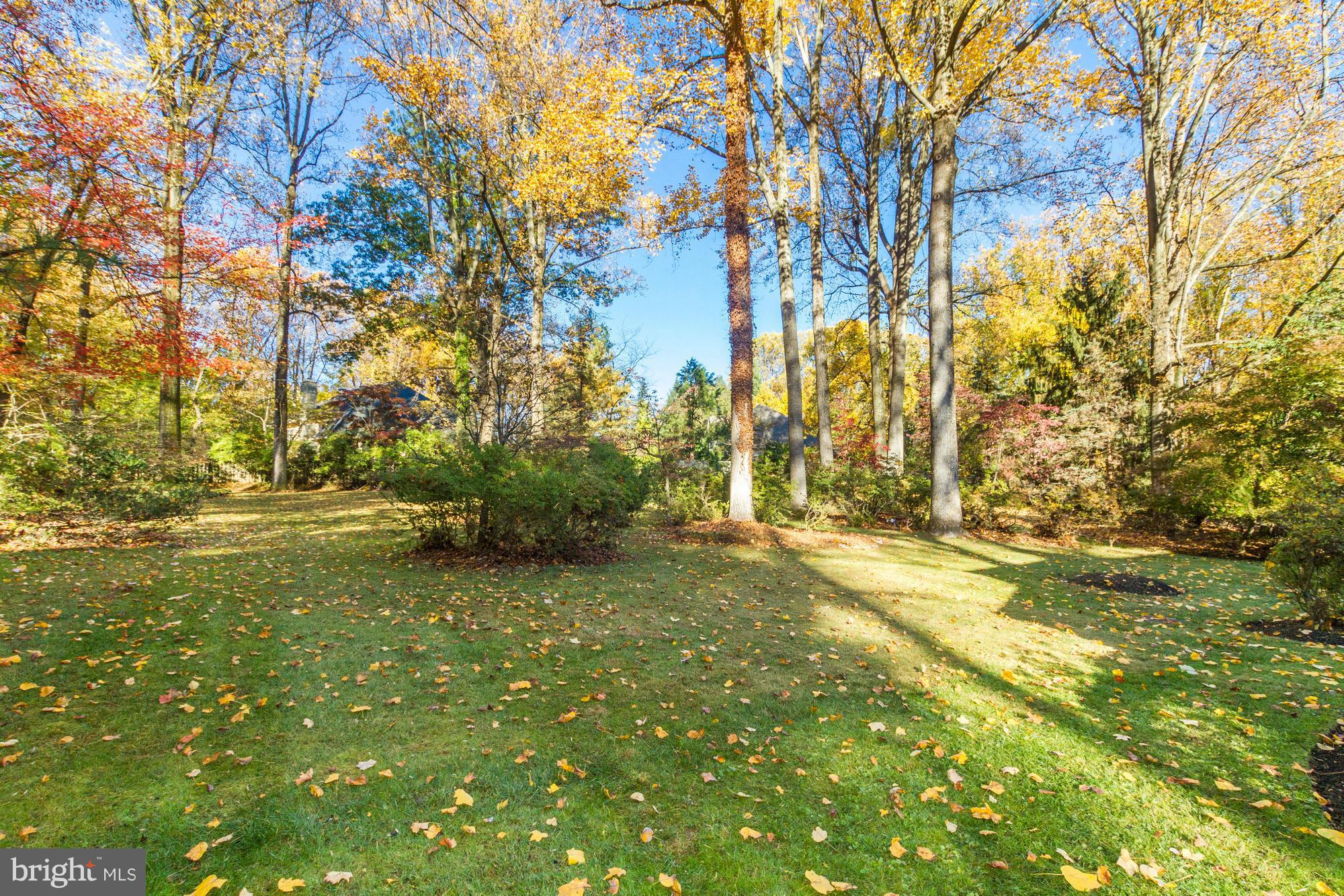 LUXMANOR - Residential