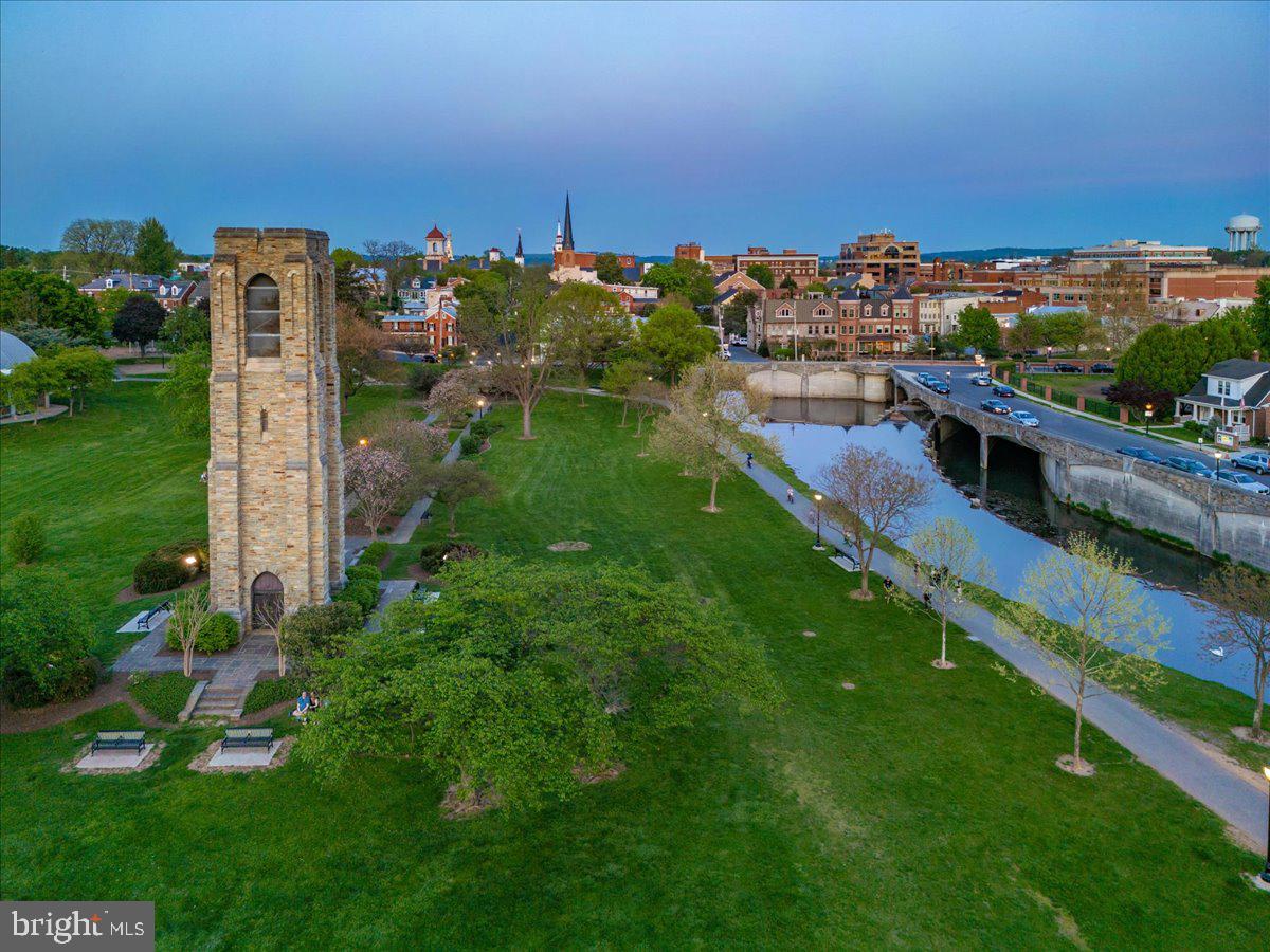 THE PRESERVE AT TUSCARORA - Residential