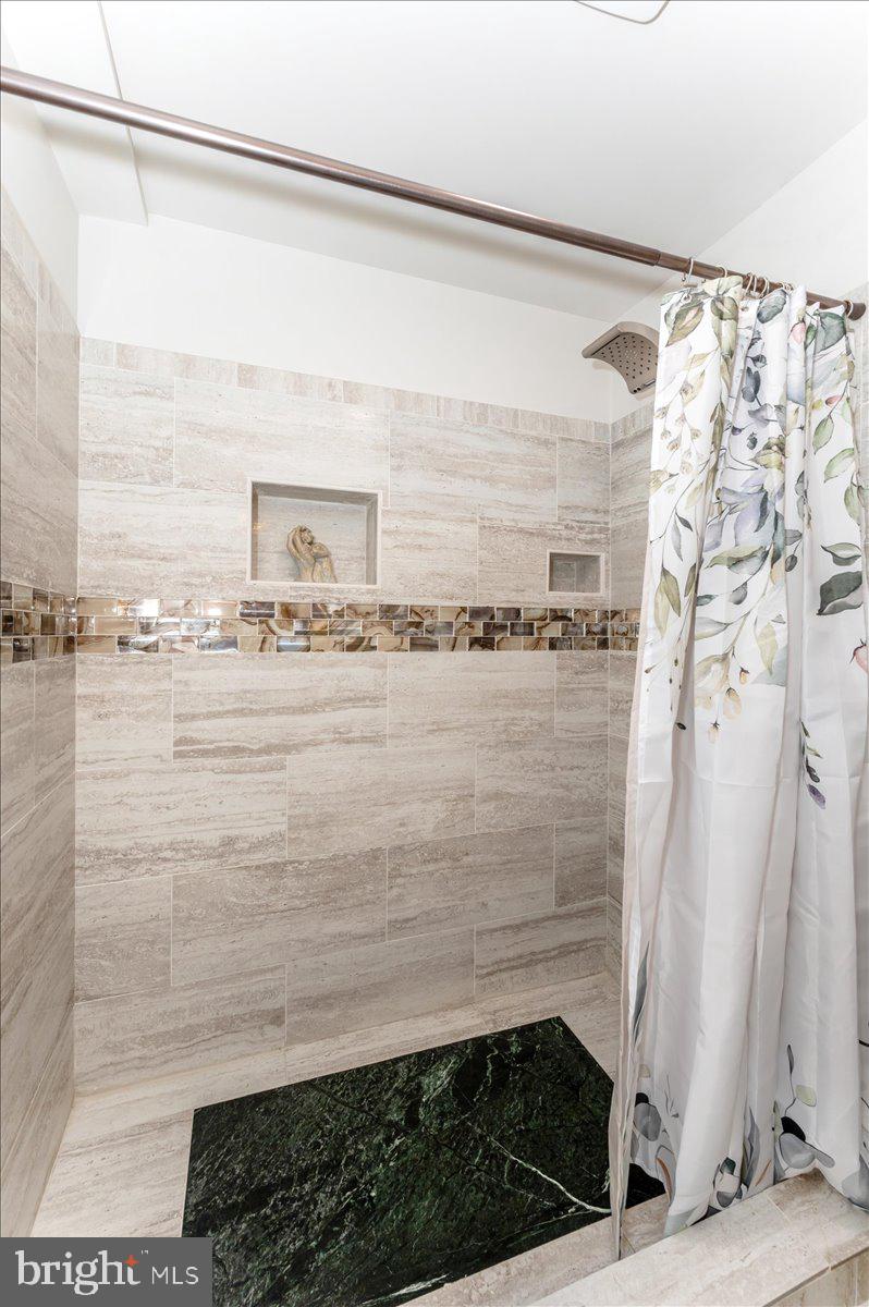 THE PRESERVE AT TUSCARORA - Residential