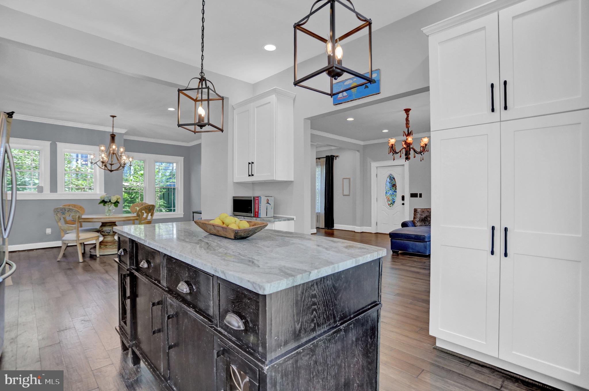 LAKE EVESHAM HISTORIC DISTRICT - Residential