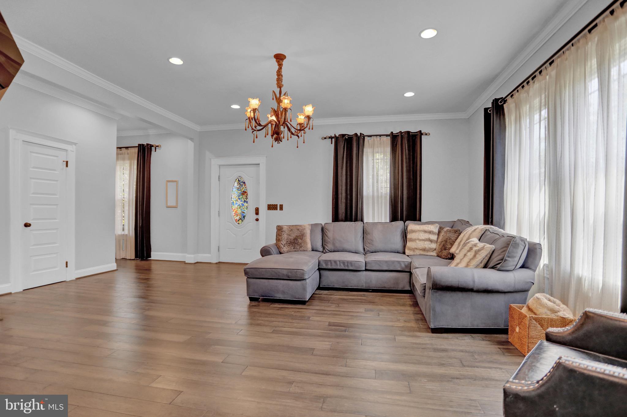 LAKE EVESHAM HISTORIC DISTRICT - Residential