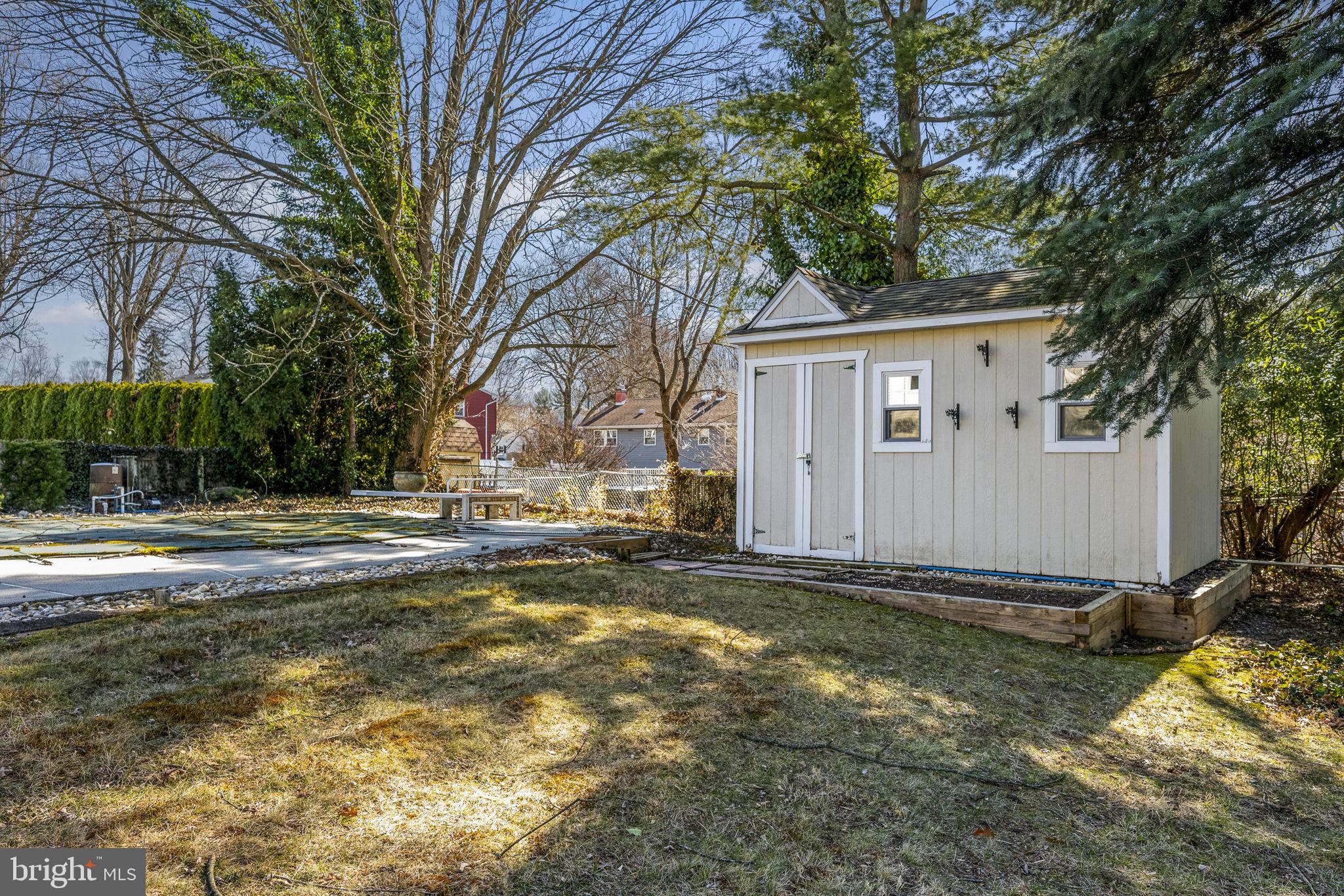 HIDDEN VALLEY - Residential