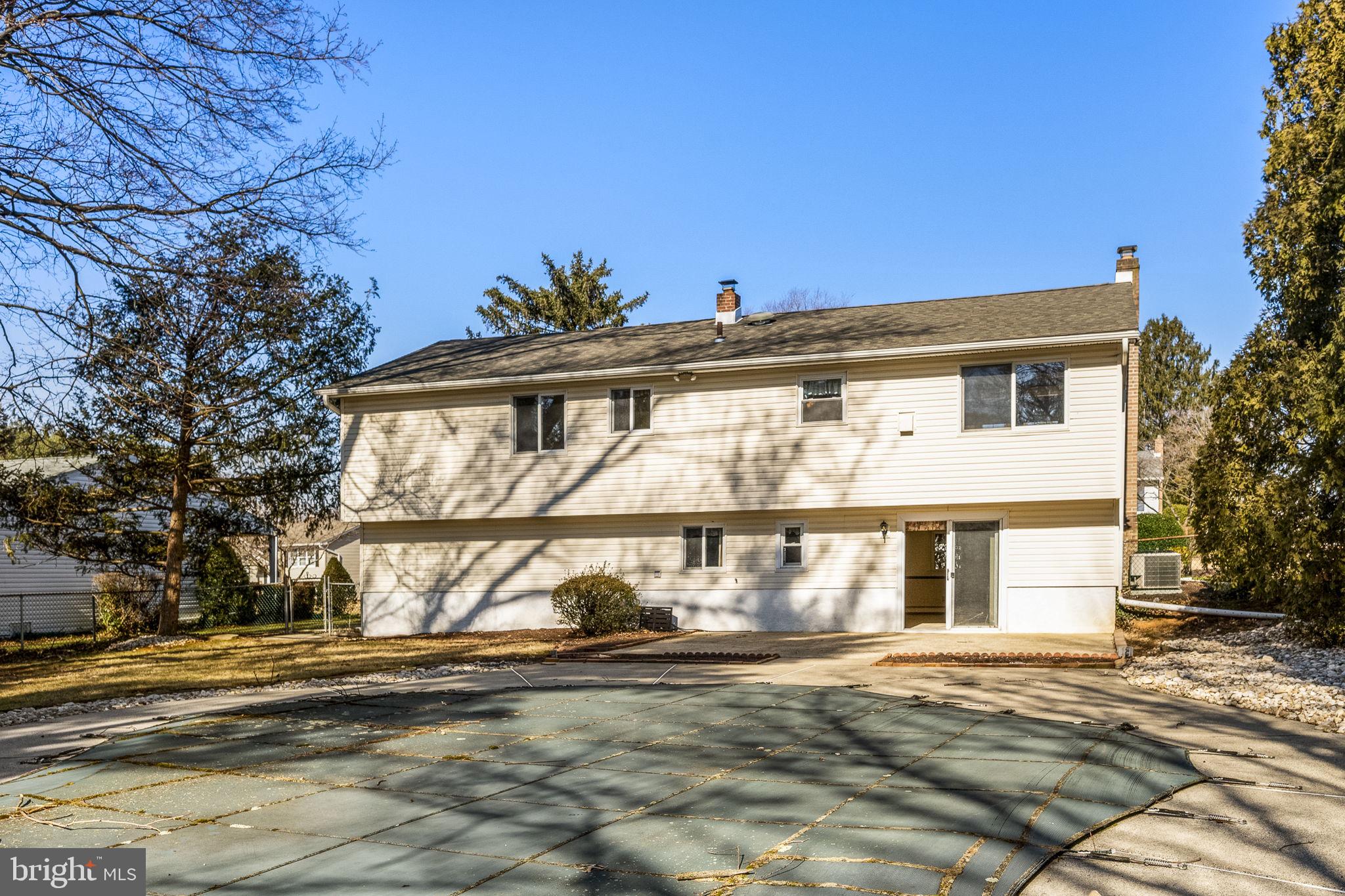 HIDDEN VALLEY - Residential