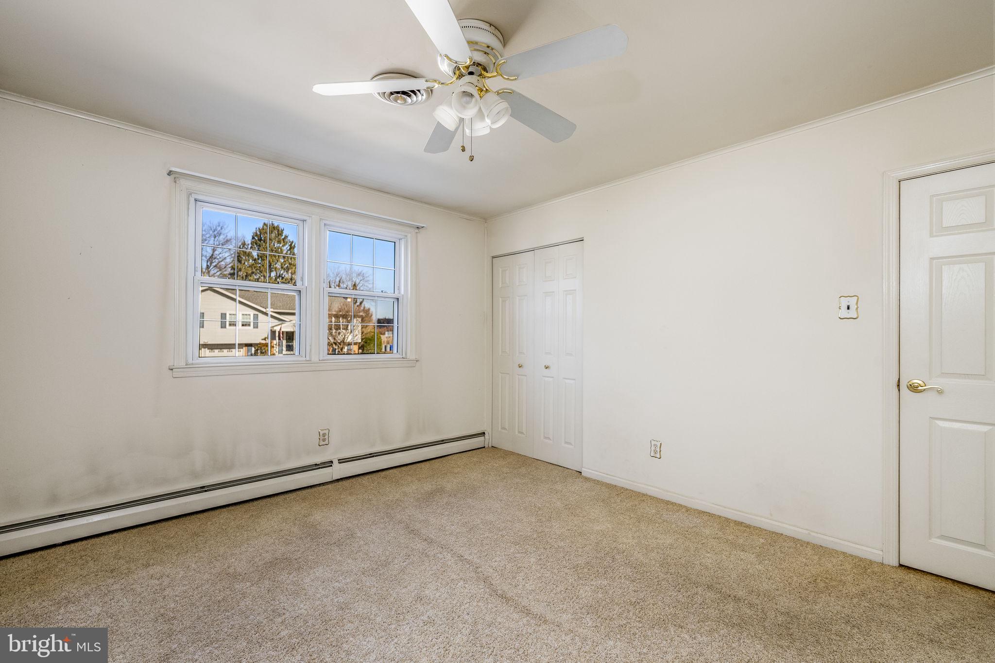 HIDDEN VALLEY - Residential