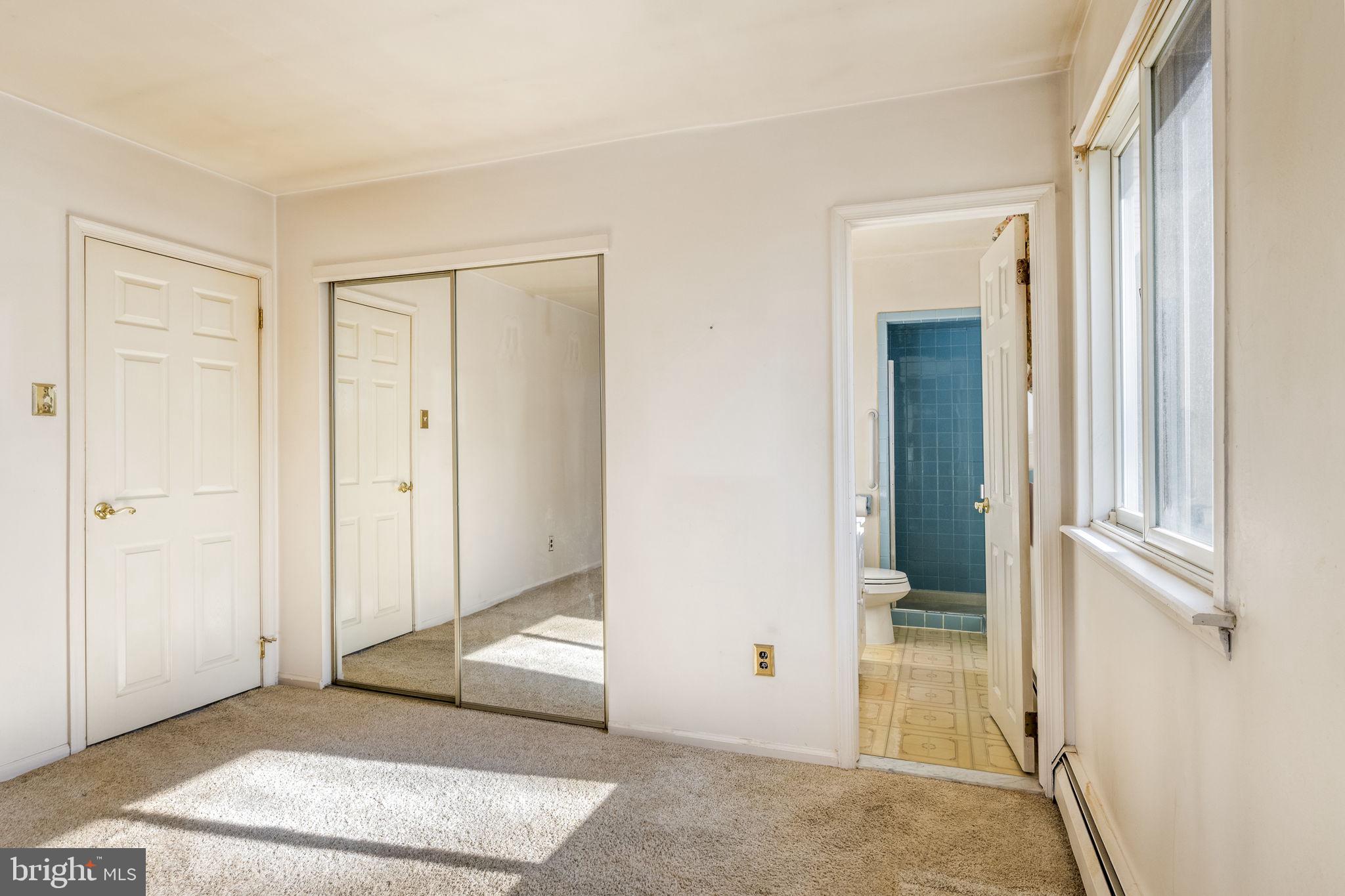 HIDDEN VALLEY - Residential