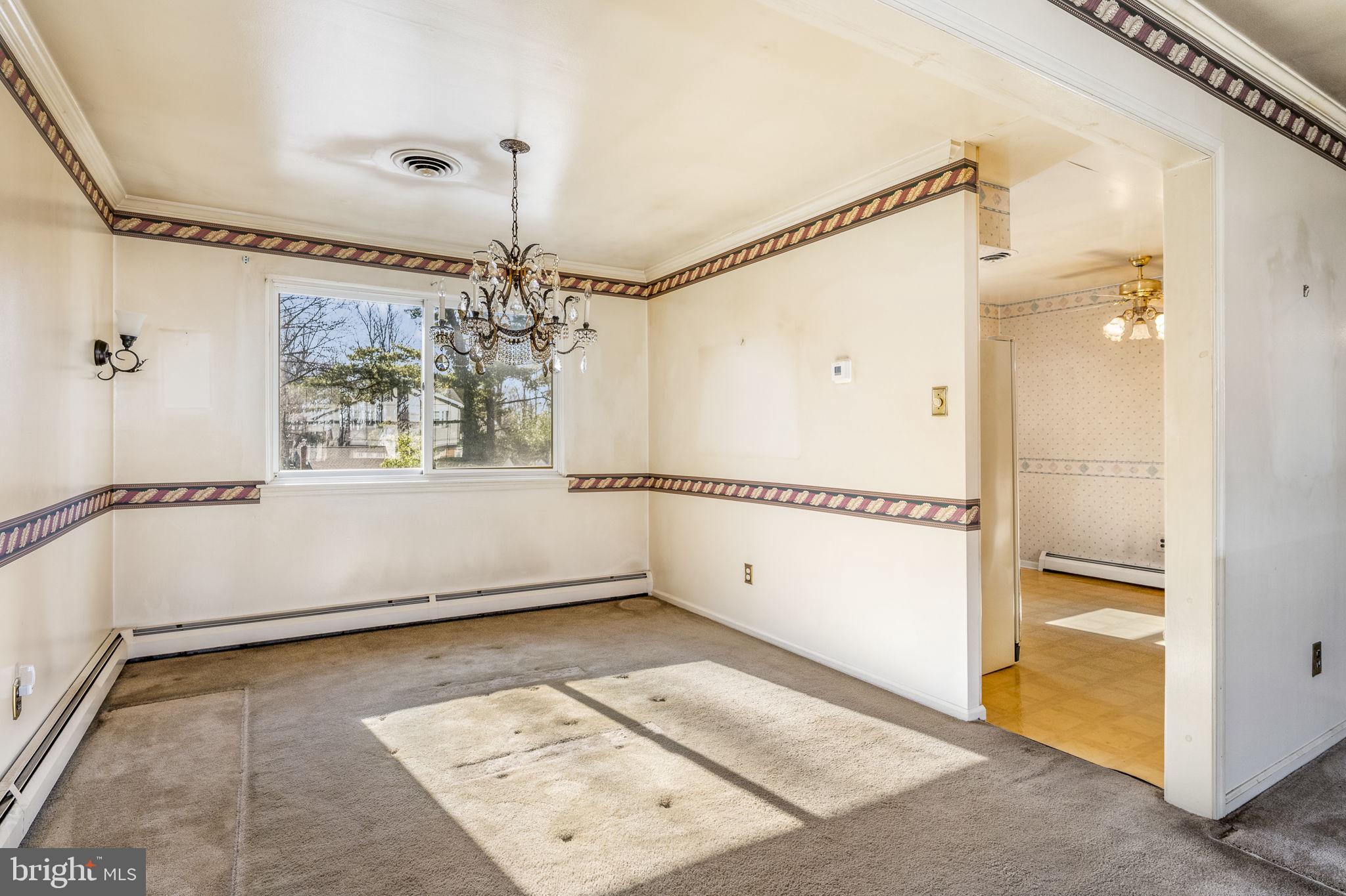 HIDDEN VALLEY - Residential