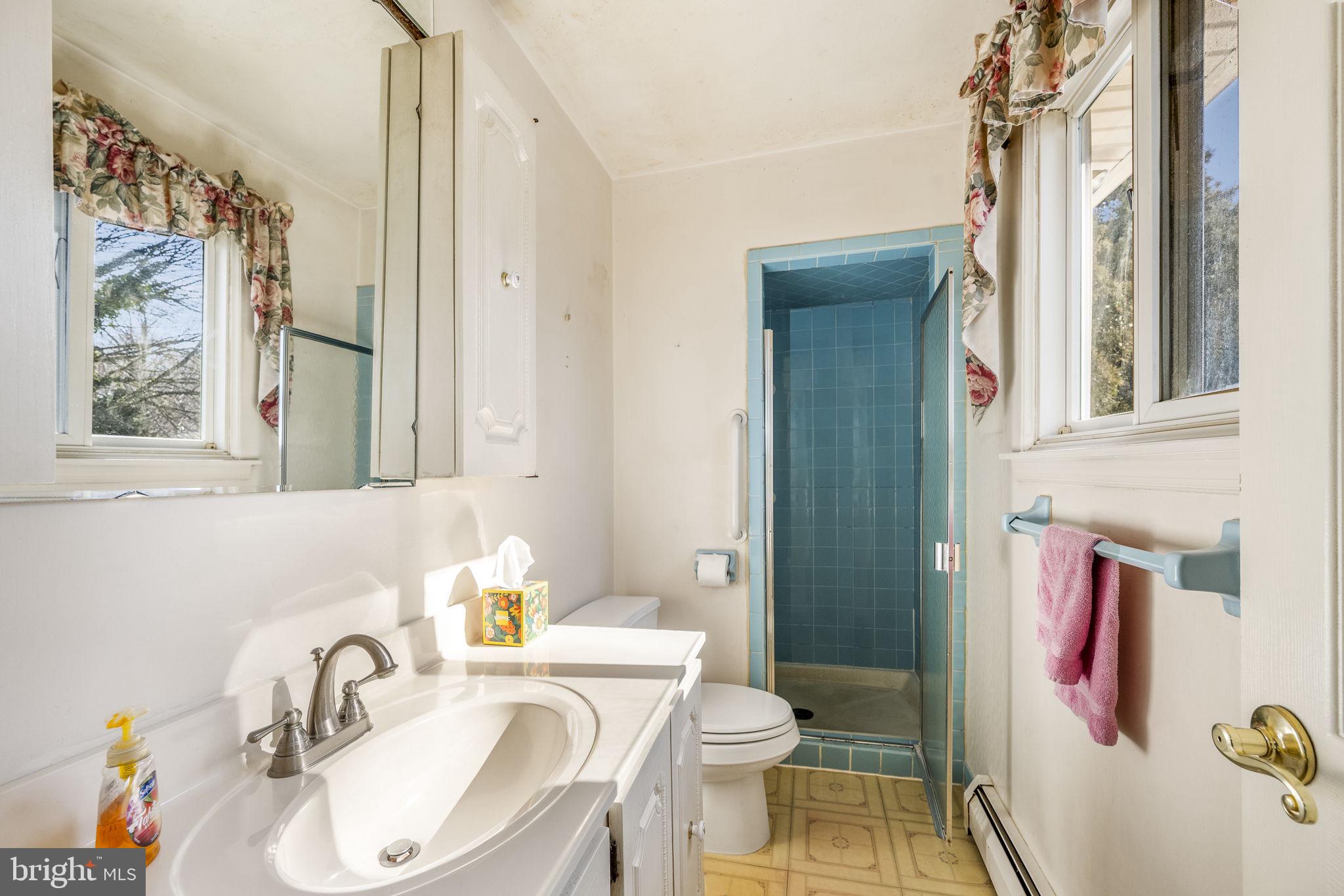 HIDDEN VALLEY - Residential