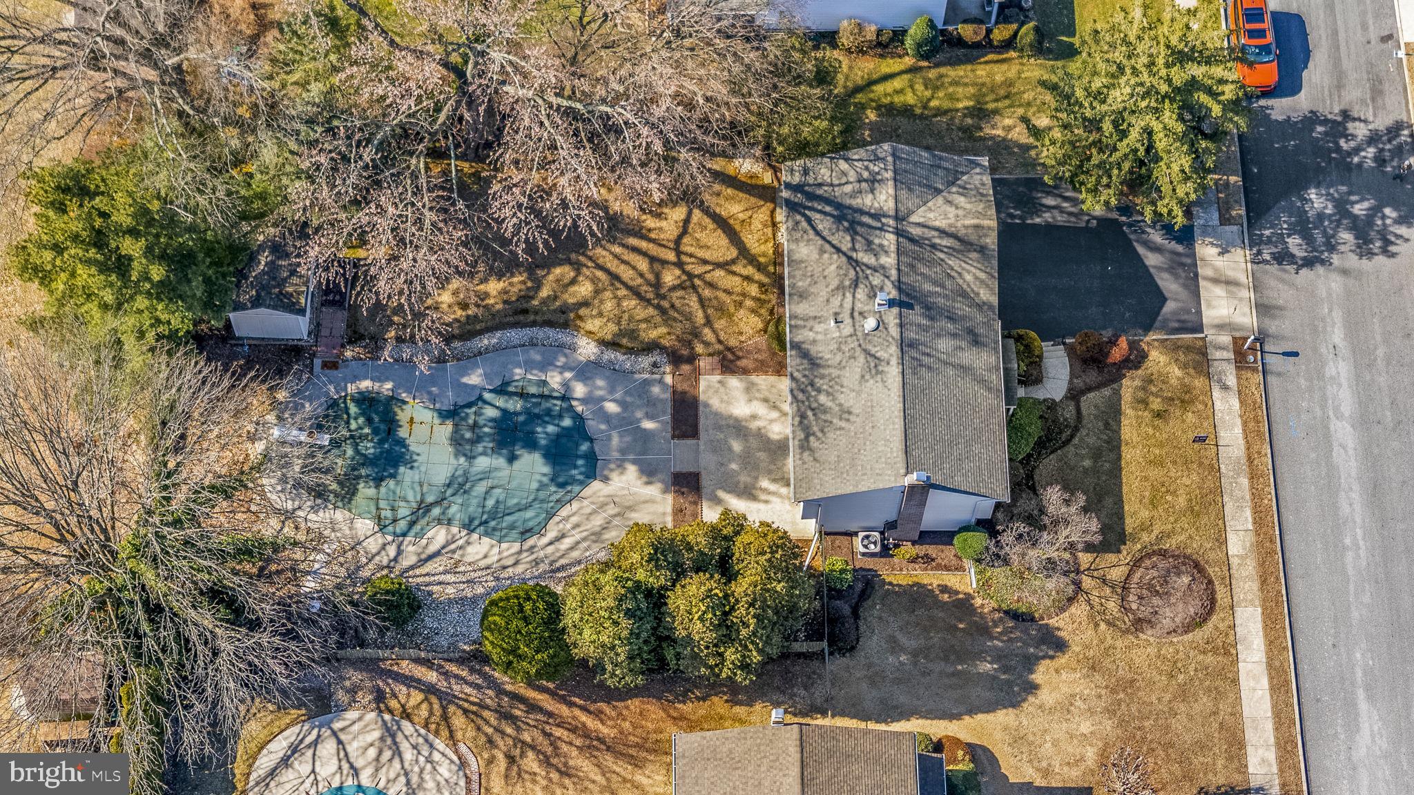 HIDDEN VALLEY - Residential