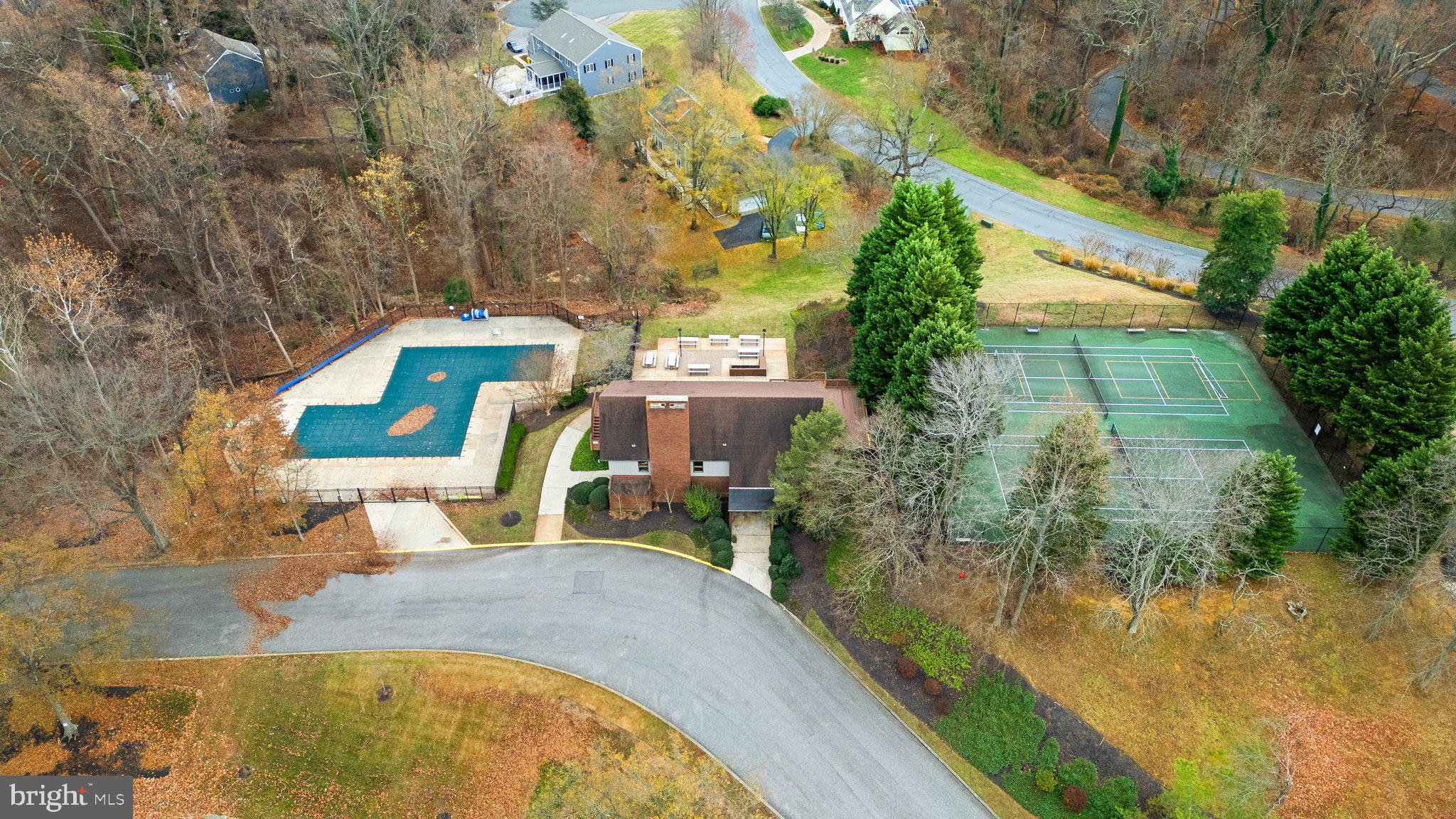 THE DOWNS - Residential