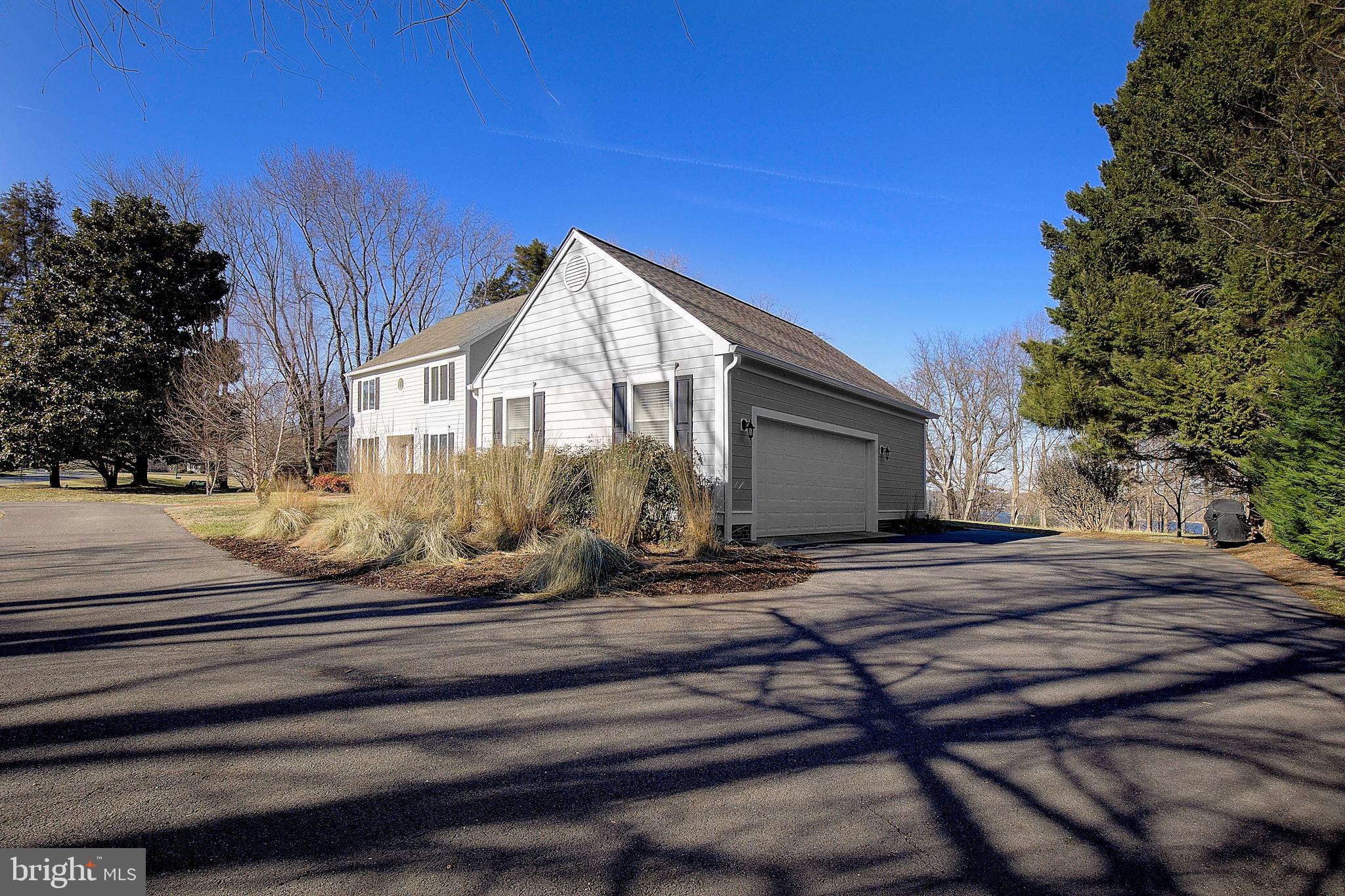 THE DOWNS - Residential