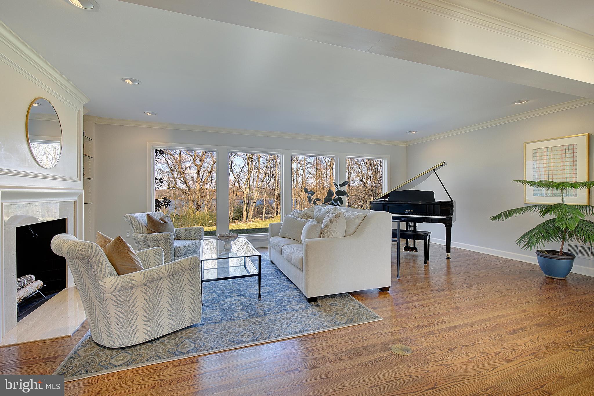 THE DOWNS - Residential