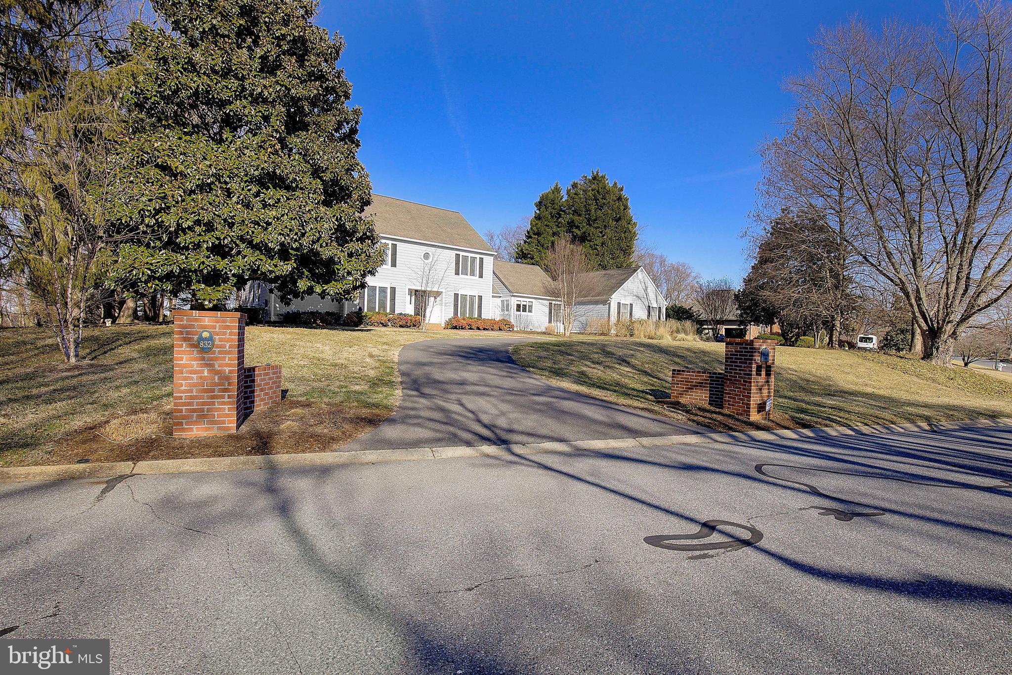 THE DOWNS - Residential