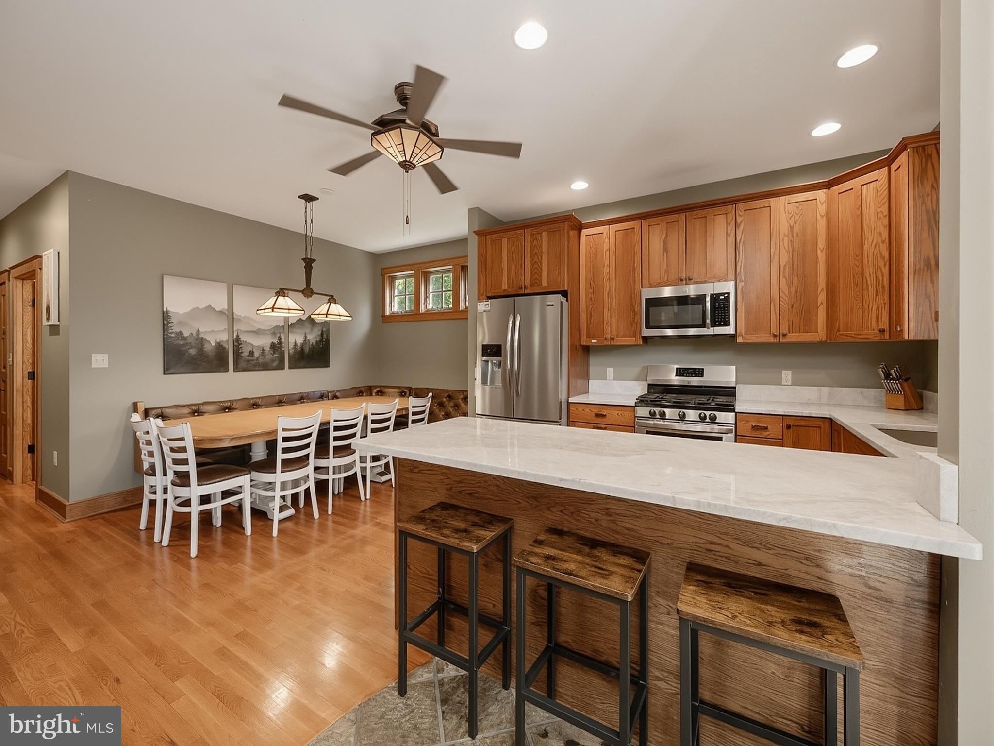 135 ROCK RIDGE LANE 13