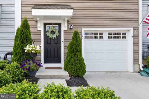 21 BURR STREET WILLIAMSTOWN NJ 08094