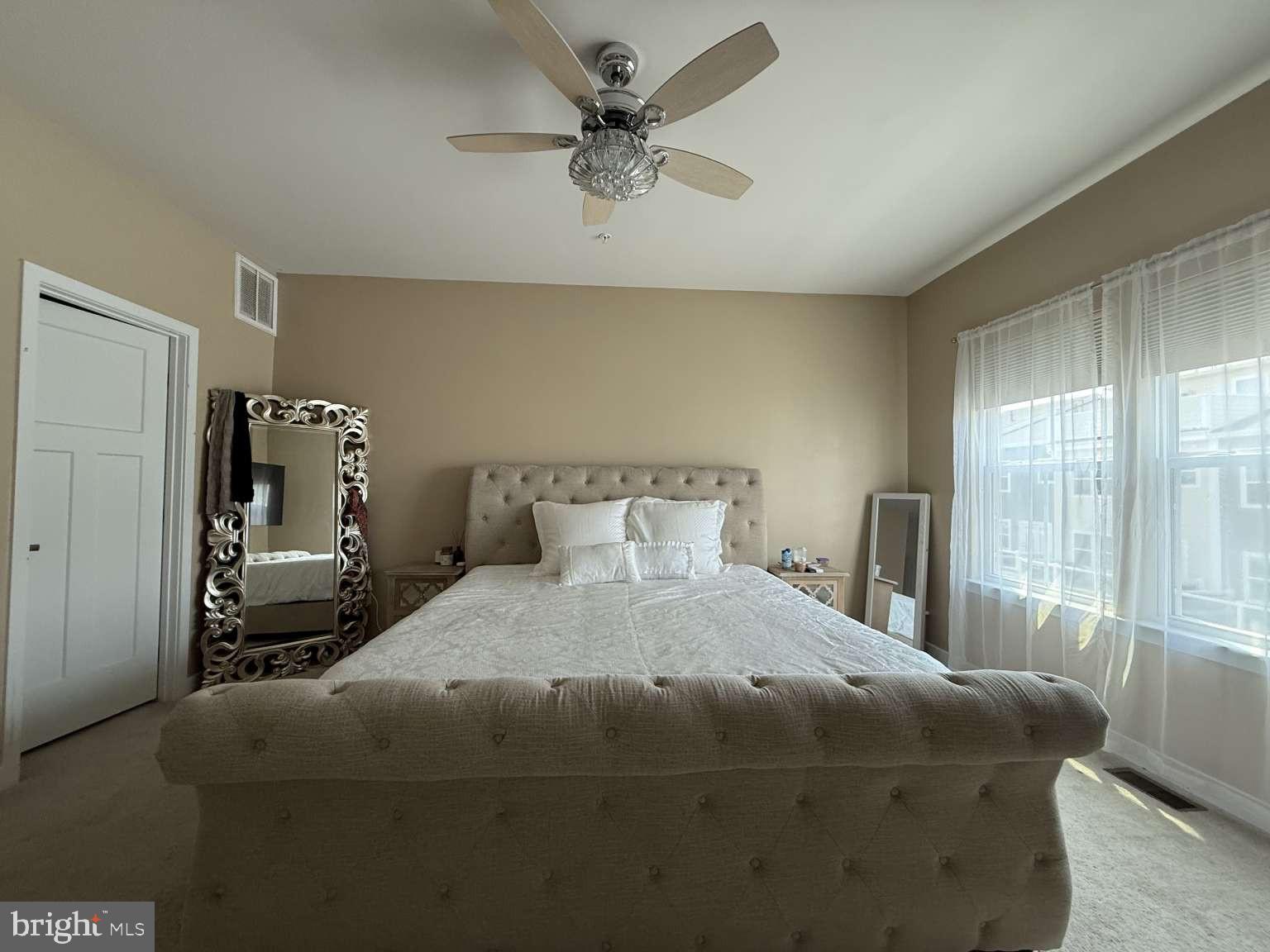 6317 ISLINGTON STREET