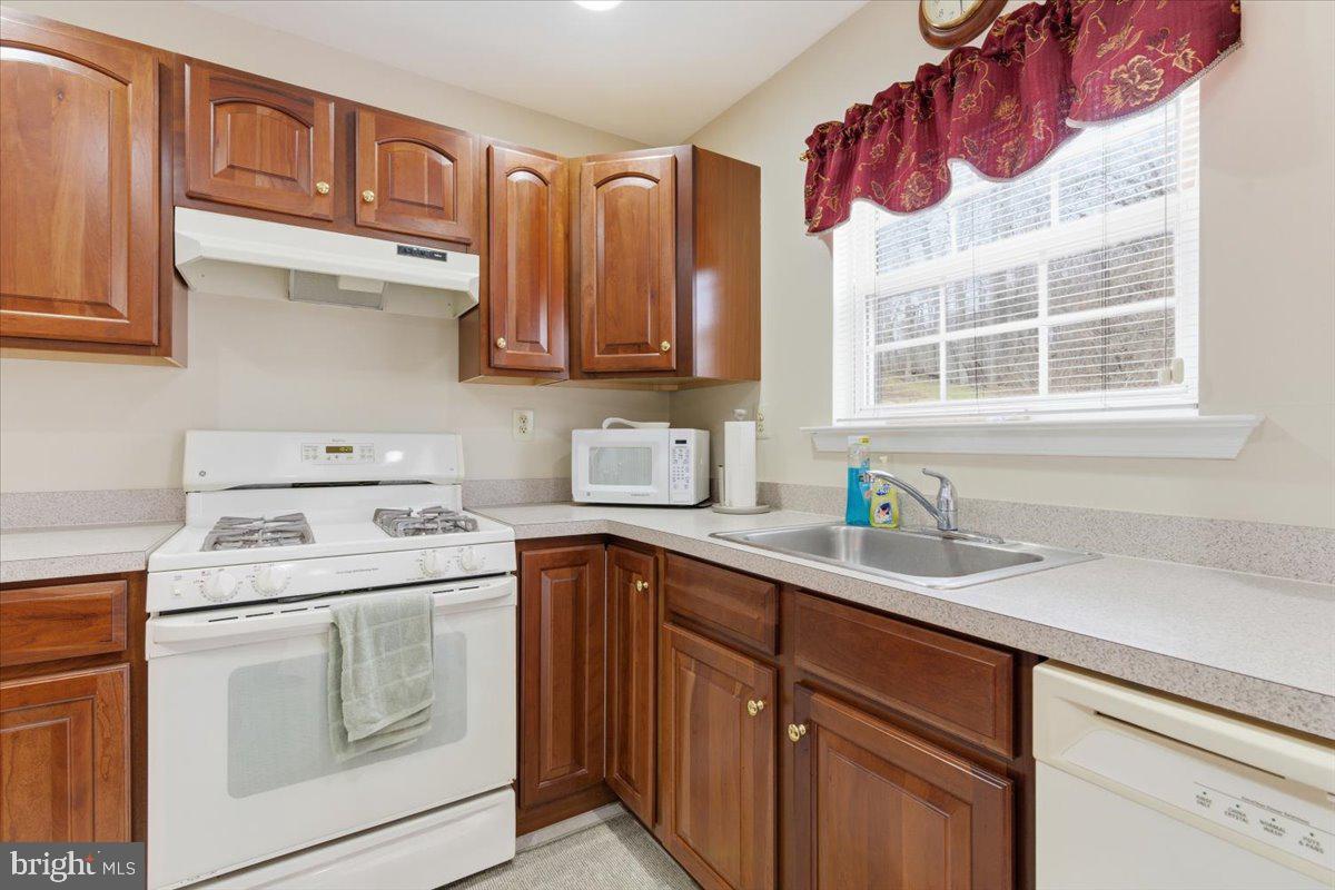 COUNTRY CLUB OF THE POCONOS - Residential