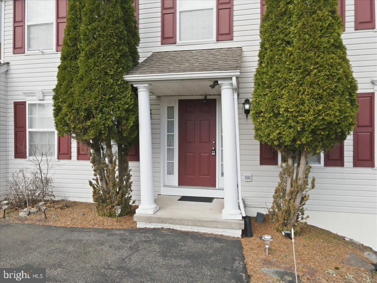 COUNTRY CLUB OF THE POCONOS - Residential