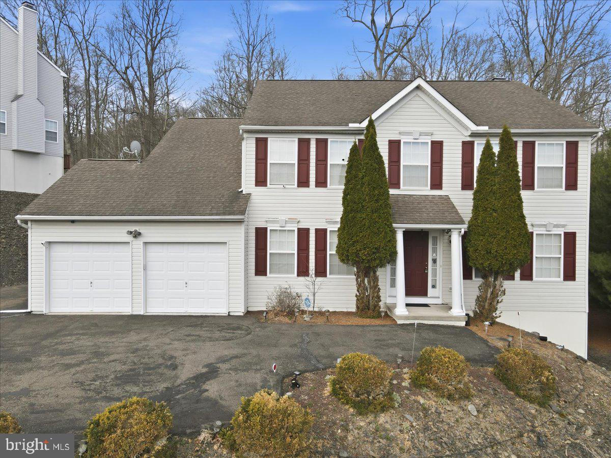 COUNTRY CLUB OF THE POCONOS - Residential