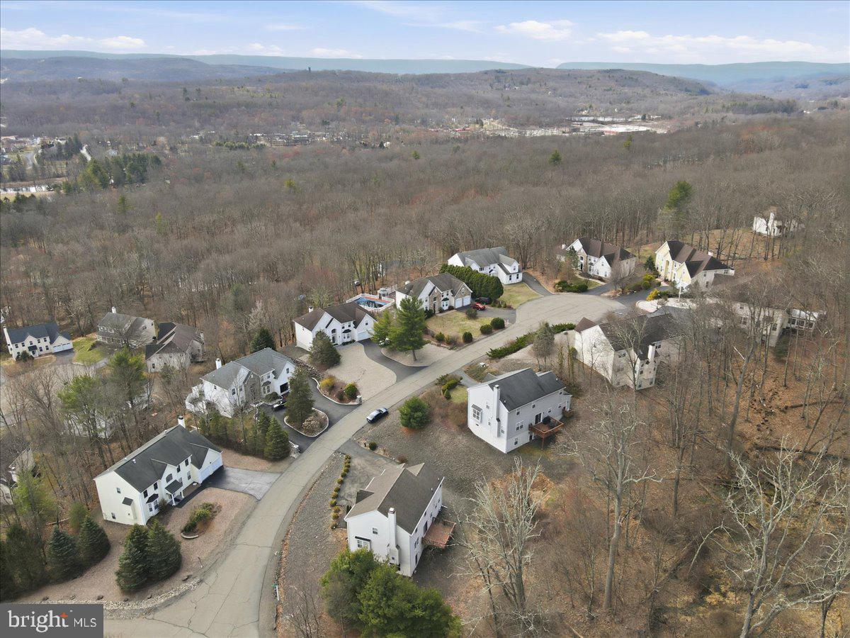 COUNTRY CLUB OF THE POCONOS - Residential