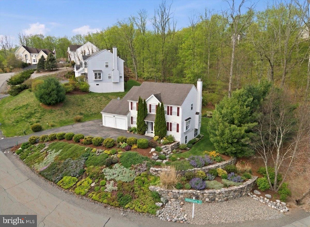 COUNTRY CLUB OF THE POCONOS - Residential