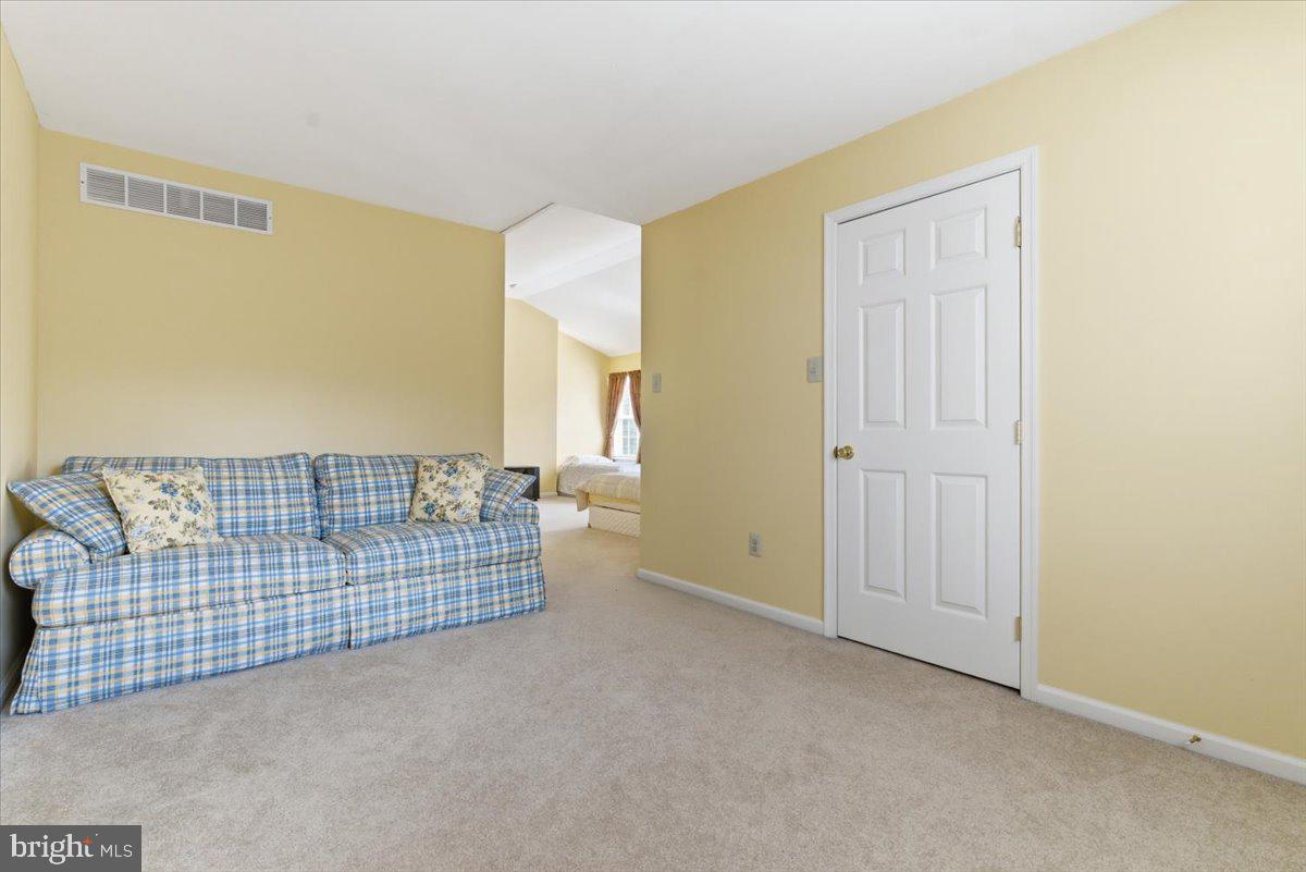 COUNTRY CLUB OF THE POCONOS - Residential