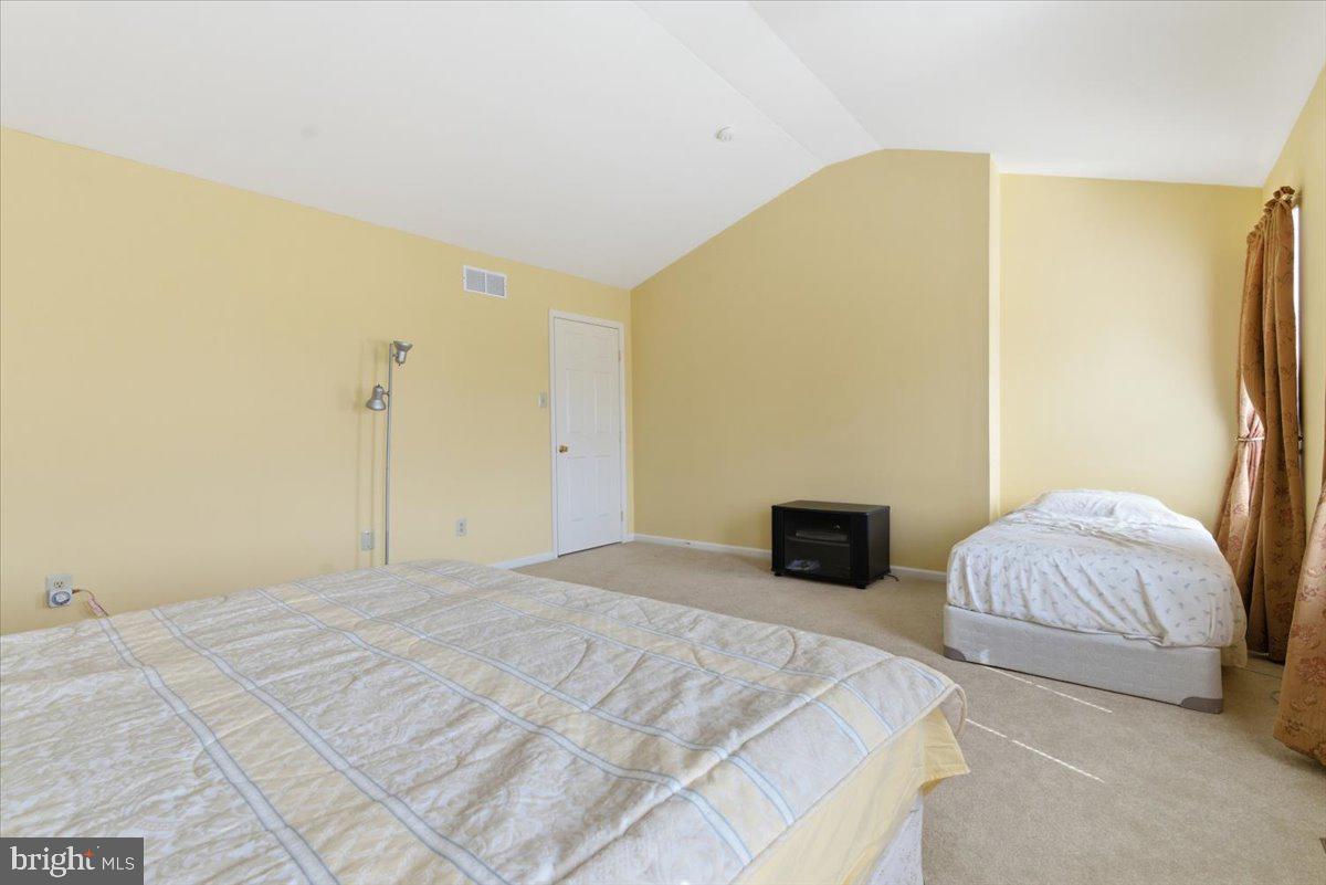 COUNTRY CLUB OF THE POCONOS - Residential