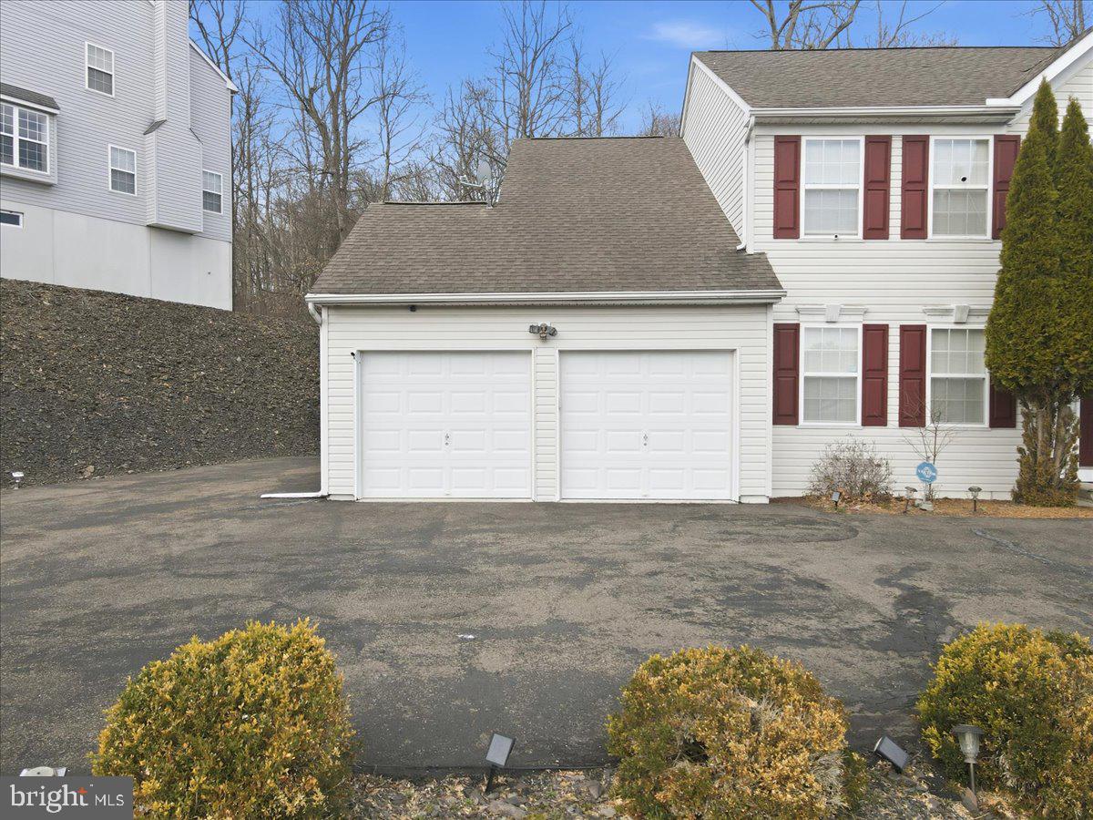 COUNTRY CLUB OF THE POCONOS - Residential