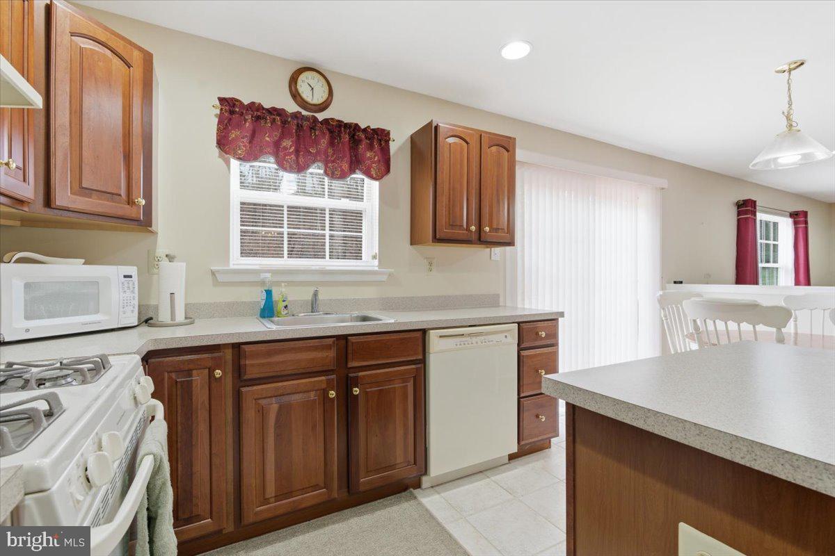 COUNTRY CLUB OF THE POCONOS - Residential