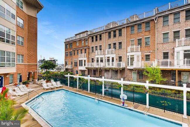 23 PIERSIDE DRIVE 324